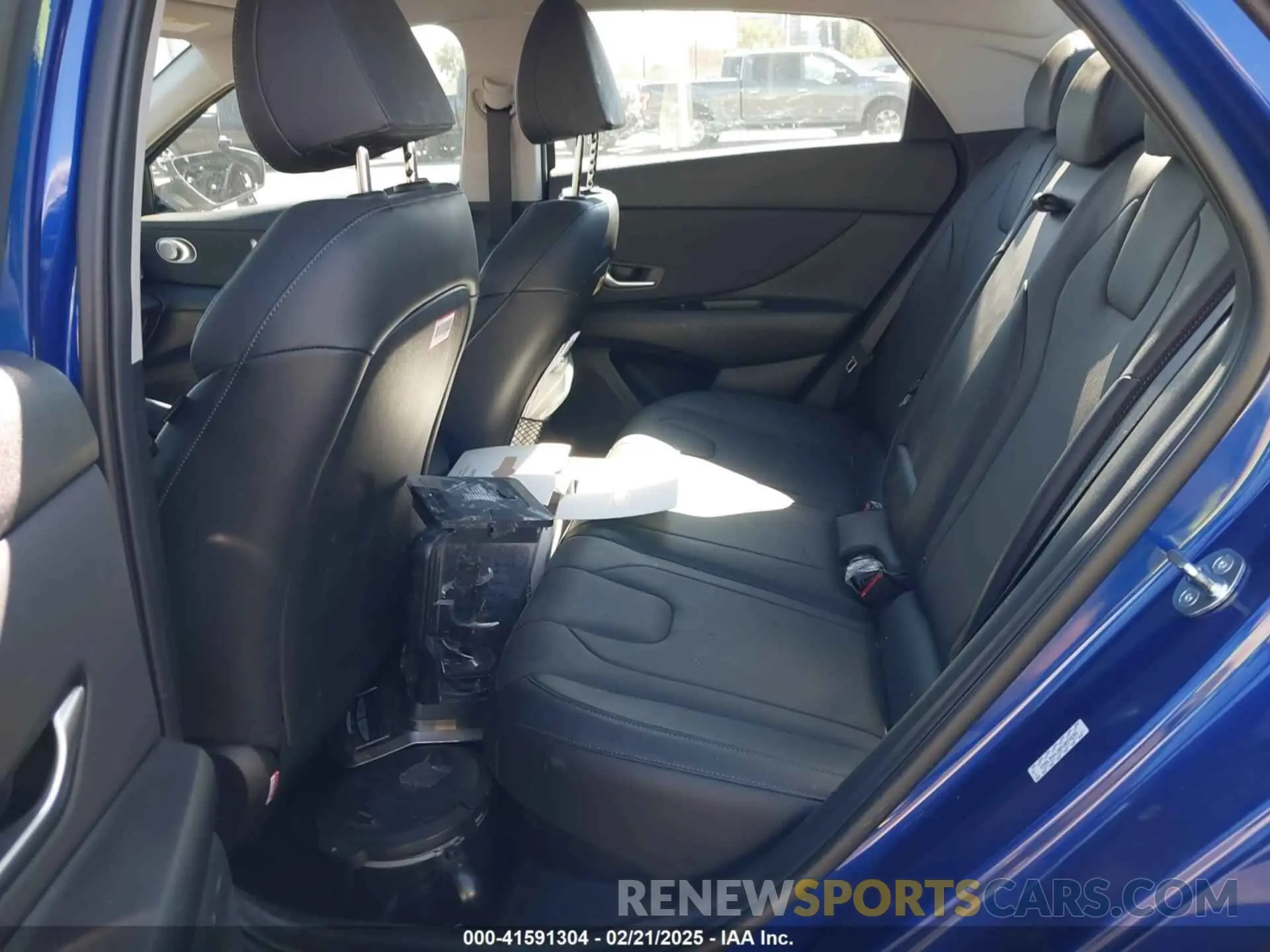 8 Photograph of a damaged car KMHLN4AJ8PU059695 HYUNDAI ELANTRA HYBRID 2023
