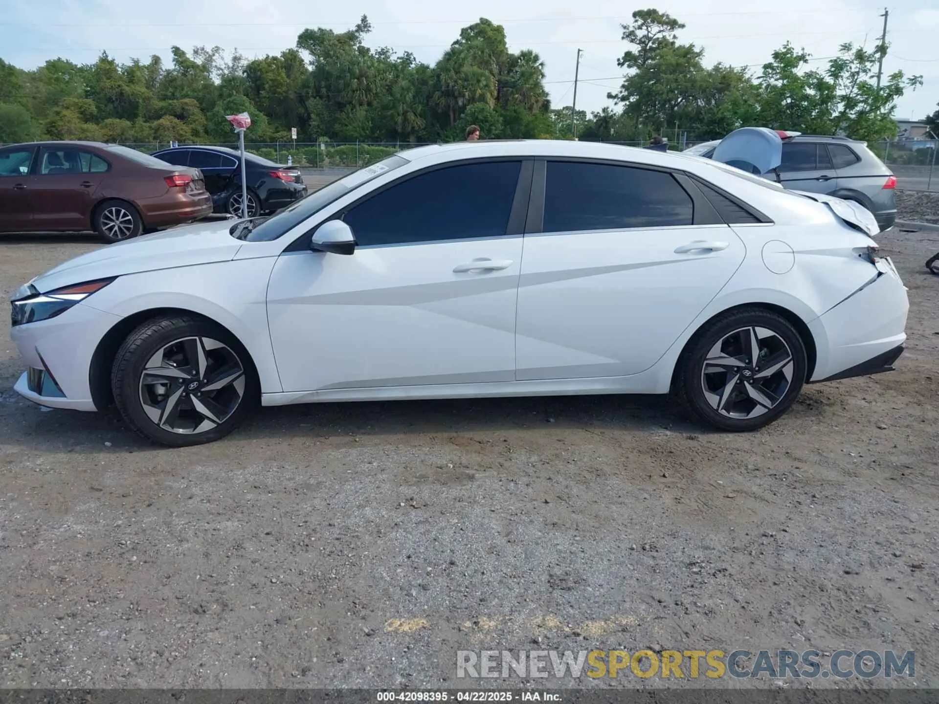 14 Photograph of a damaged car KMHLN4AJ9PU034501 HYUNDAI ELANTRA HYBRID 2023