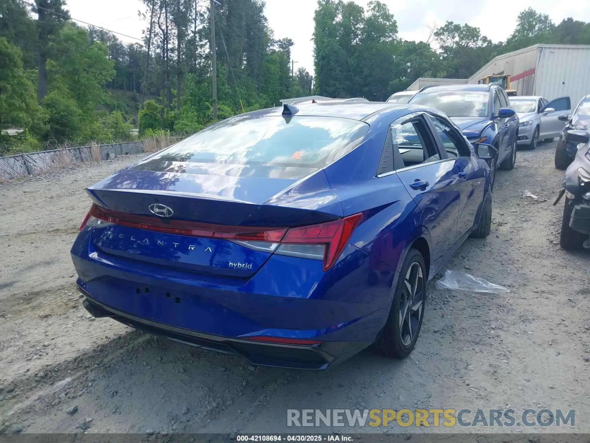 4 Photograph of a damaged car KMHLN4AJXPU037875 HYUNDAI ELANTRA HYBRID 2023