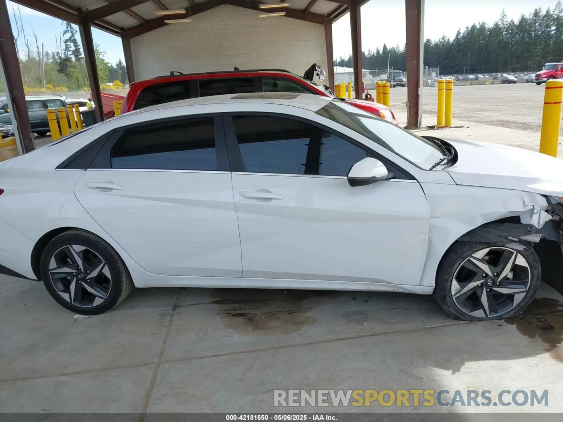 13 Photograph of a damaged car KMHLN4AJXPU079575 HYUNDAI ELANTRA HYBRID 2023
