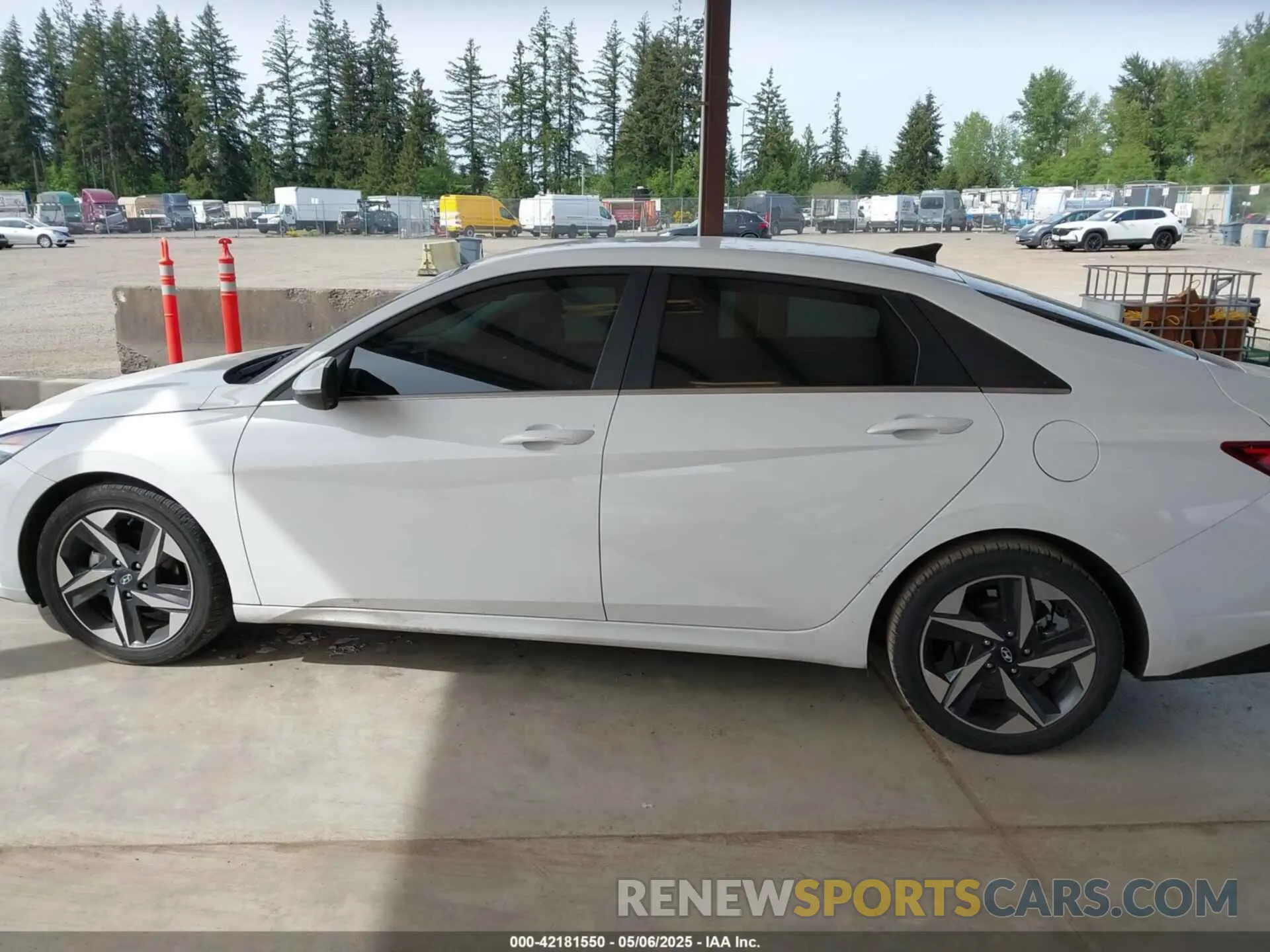 14 Photograph of a damaged car KMHLN4AJXPU079575 HYUNDAI ELANTRA HYBRID 2023