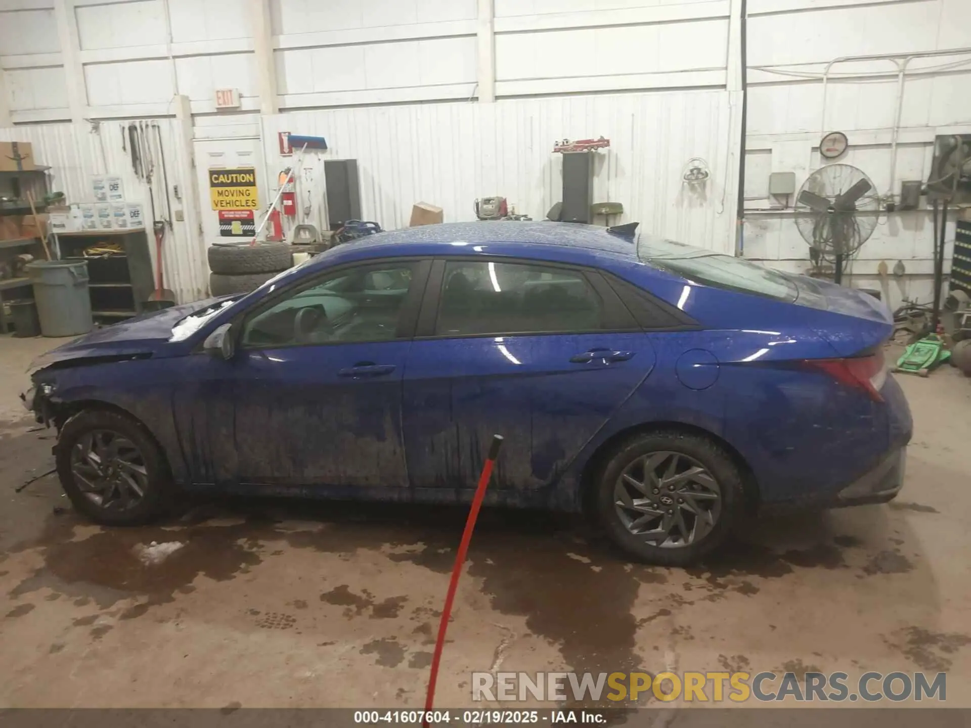 14 Photograph of a damaged car KMHLM4DJ0RU109751 HYUNDAI ELANTRA HYBRID 2024