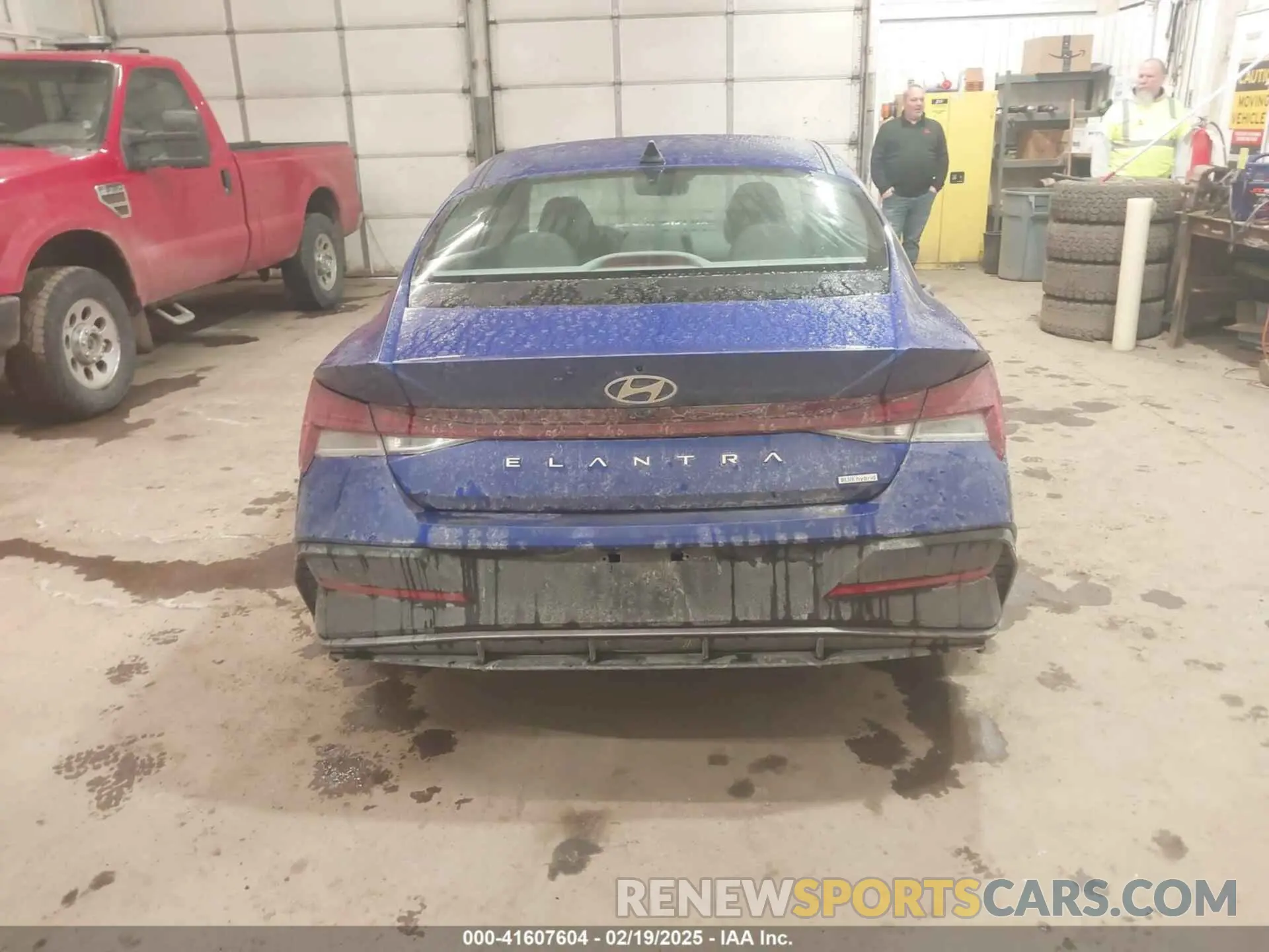 16 Photograph of a damaged car KMHLM4DJ0RU109751 HYUNDAI ELANTRA HYBRID 2024