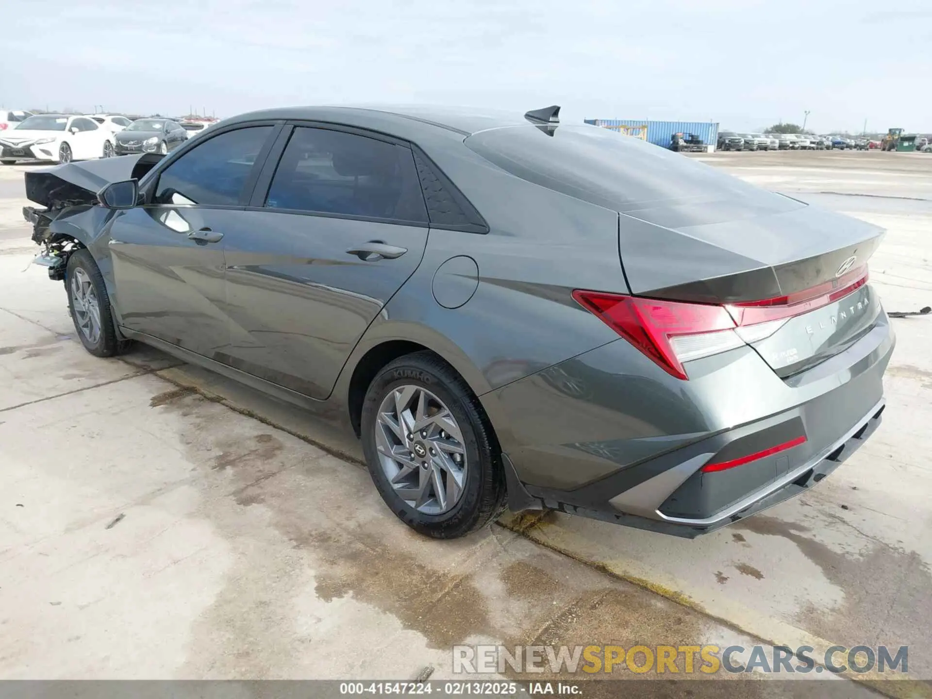 3 Photograph of a damaged car KMHLM4DJ2RU094783 HYUNDAI ELANTRA HYBRID 2024