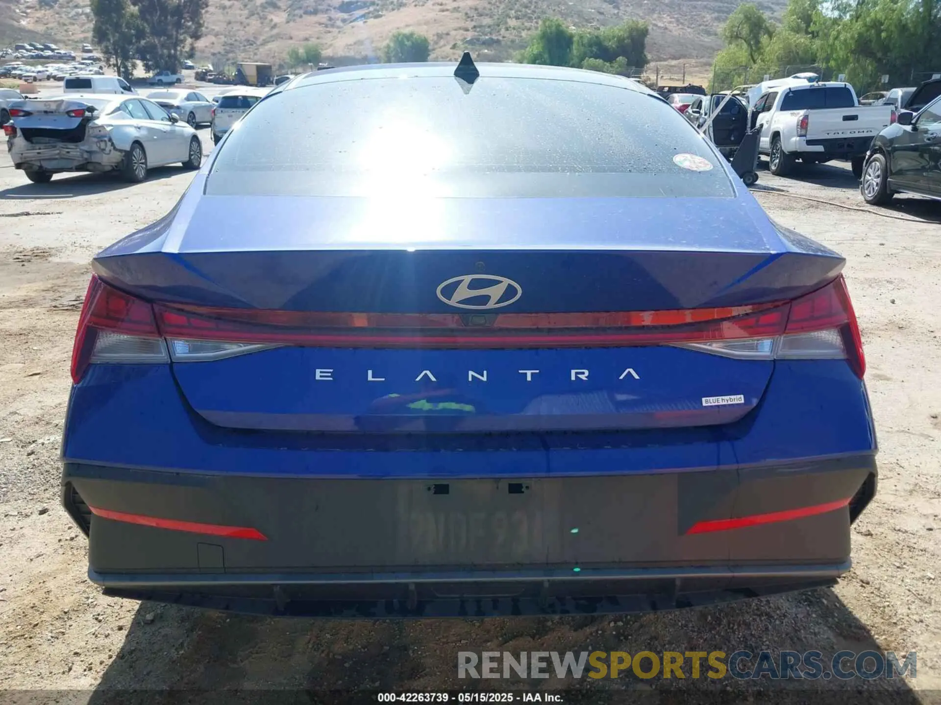16 Photograph of a damaged car KMHLM4DJ4RU097281 HYUNDAI ELANTRA HYBRID 2024