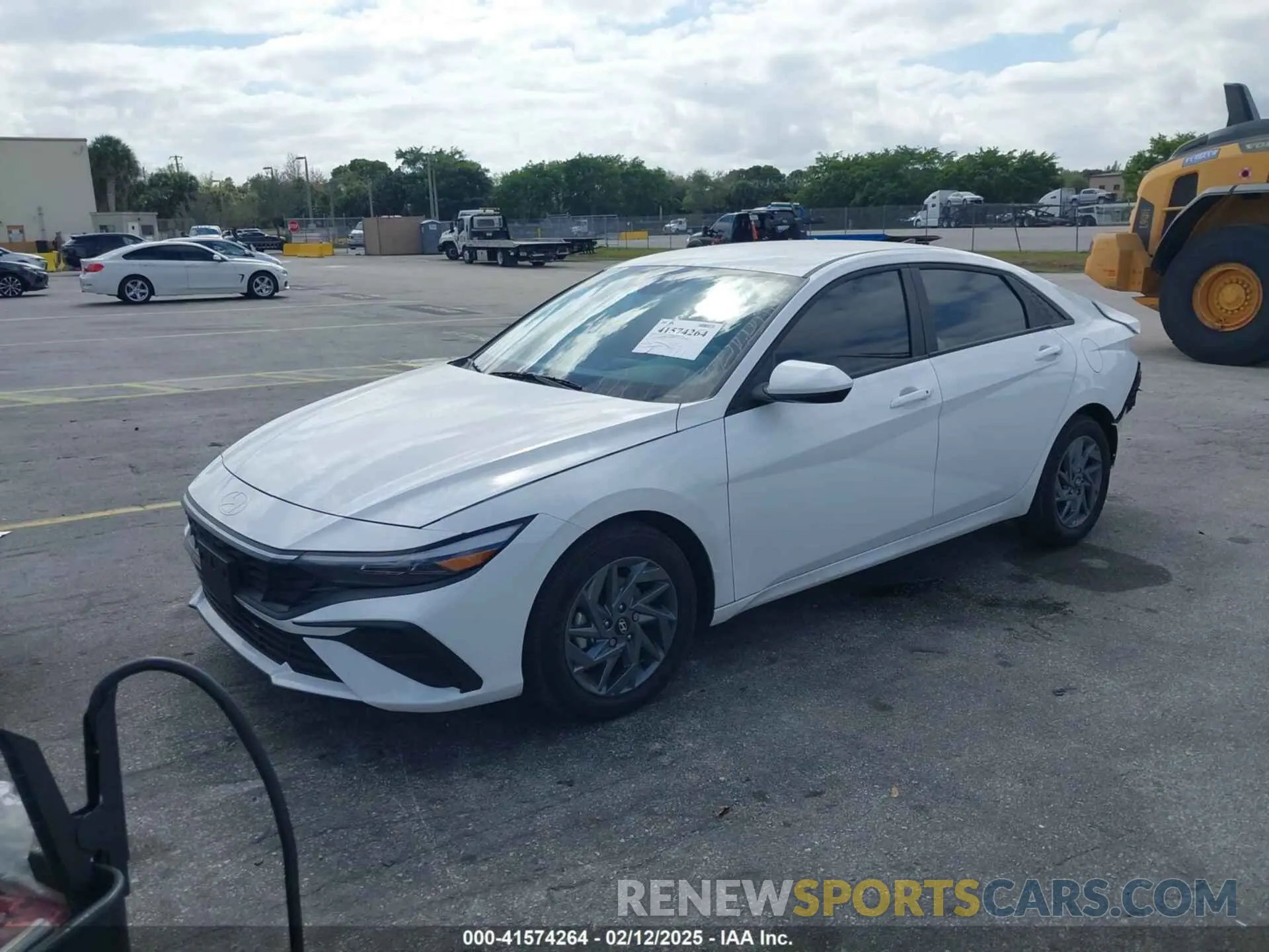 2 Photograph of a damaged car KMHLM4DJ4RU118310 HYUNDAI ELANTRA HYBRID 2024