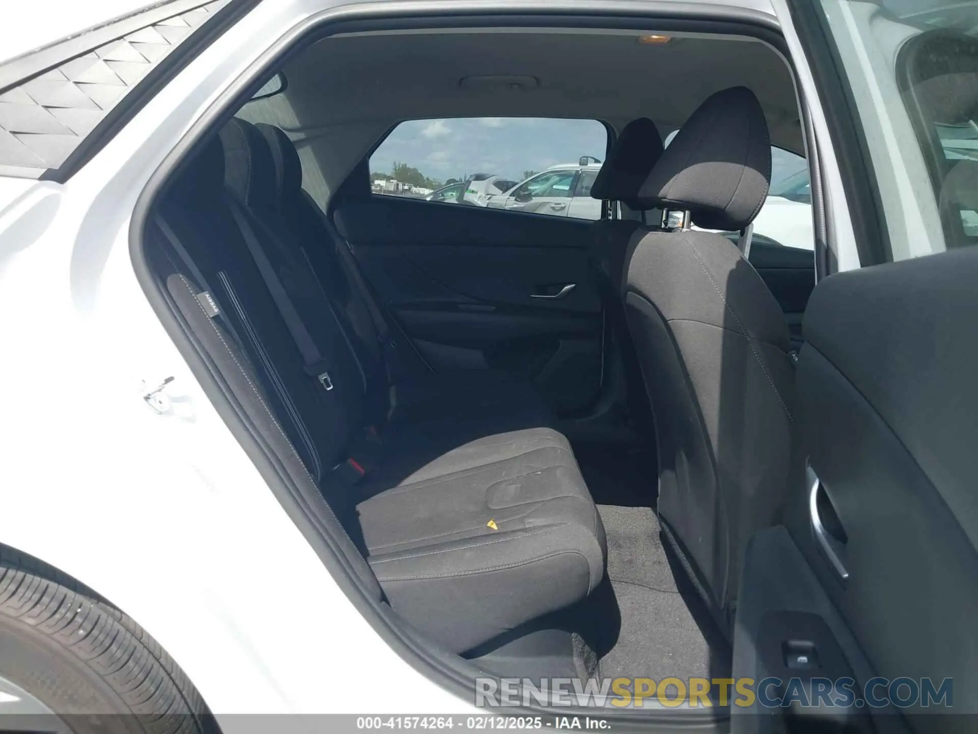 8 Photograph of a damaged car KMHLM4DJ4RU118310 HYUNDAI ELANTRA HYBRID 2024