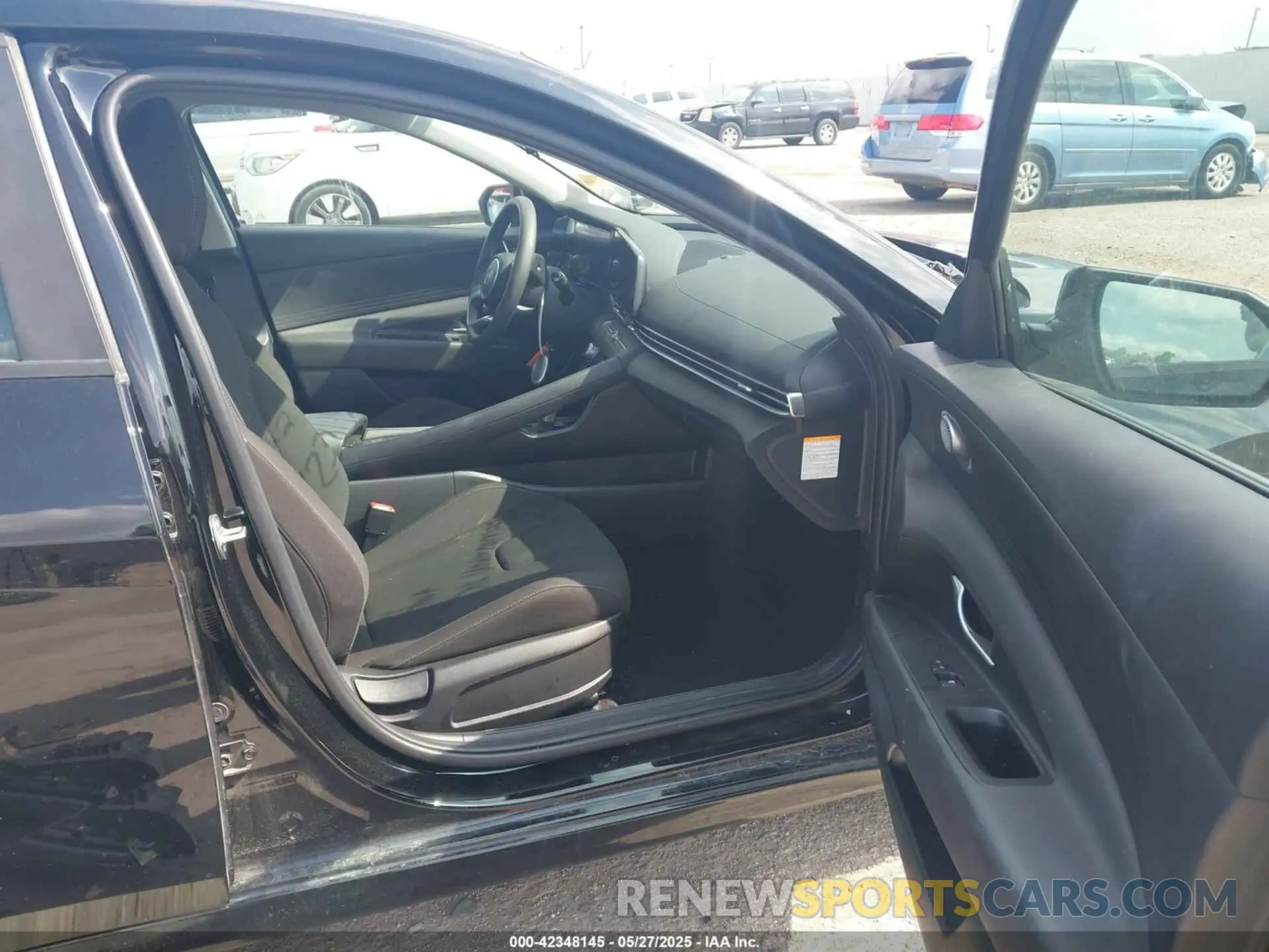 5 Photograph of a damaged car KMHLM4DJ5RU097712 HYUNDAI ELANTRA HYBRID 2024
