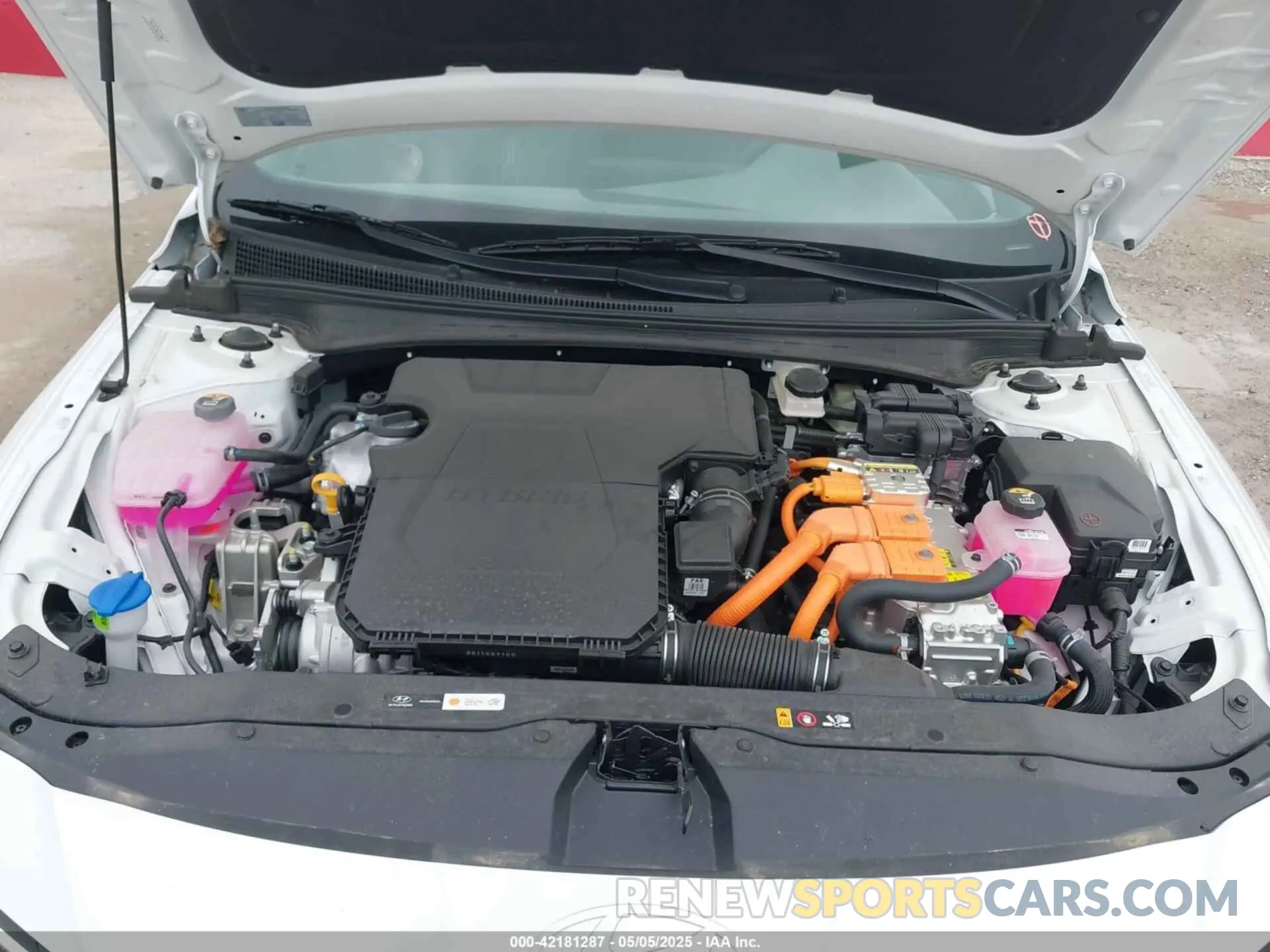 10 Photograph of a damaged car KMHLM4DJ8RU116768 HYUNDAI ELANTRA HYBRID 2024