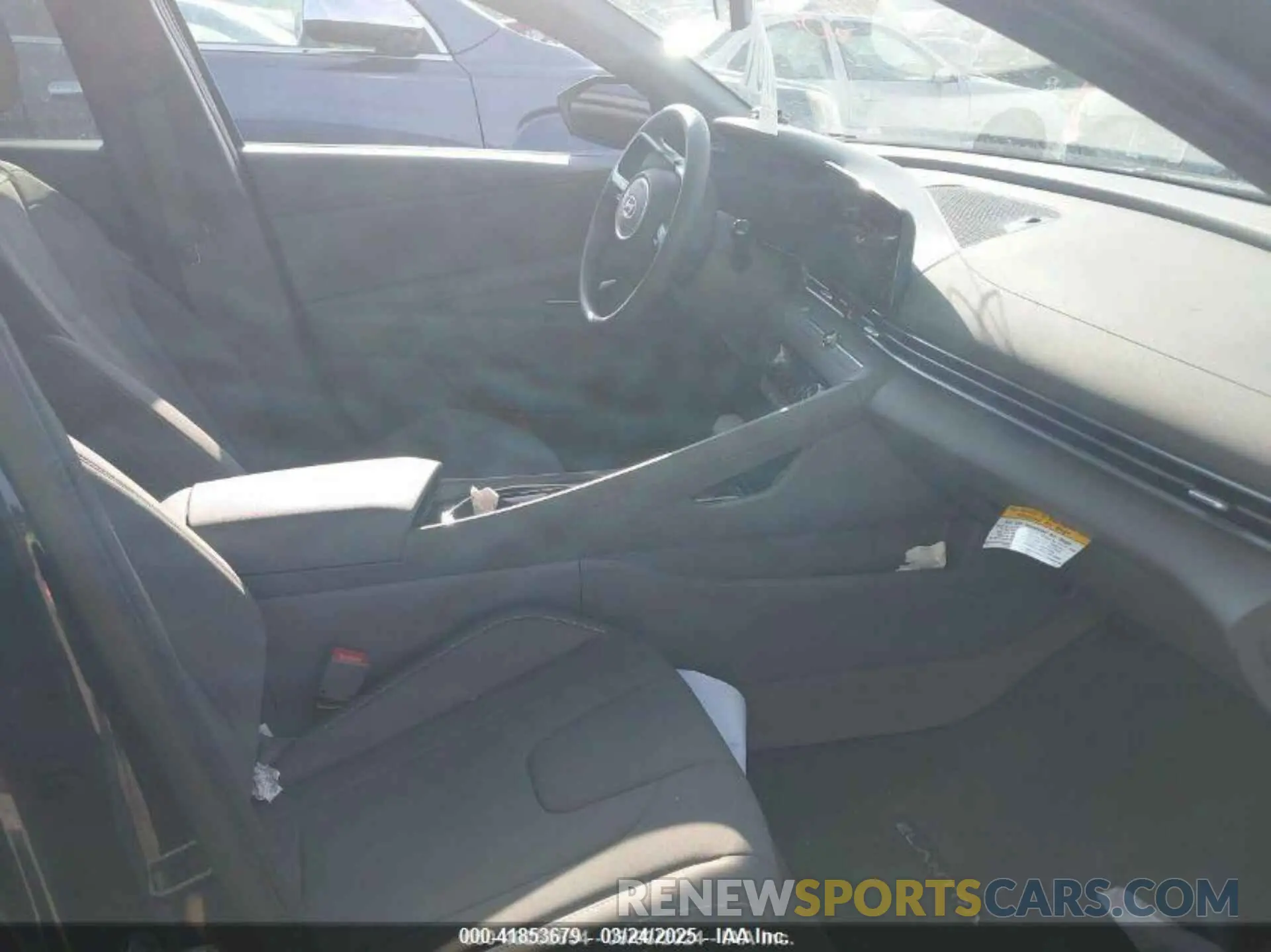 5 Photograph of a damaged car KMHLM4DJ9RU115175 HYUNDAI ELANTRA HYBRID 2024