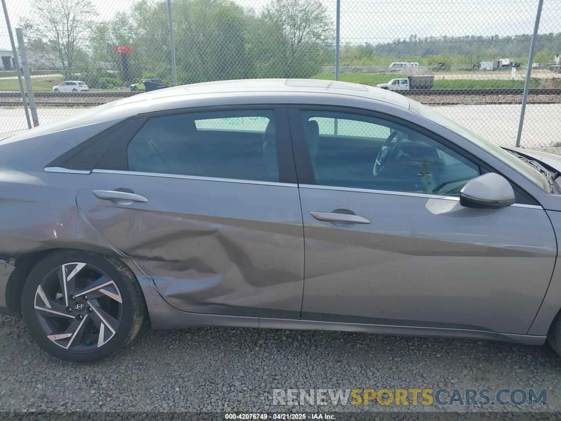 13 Photograph of a damaged car KMHLN4DJ0RU118270 HYUNDAI ELANTRA HYBRID 2024