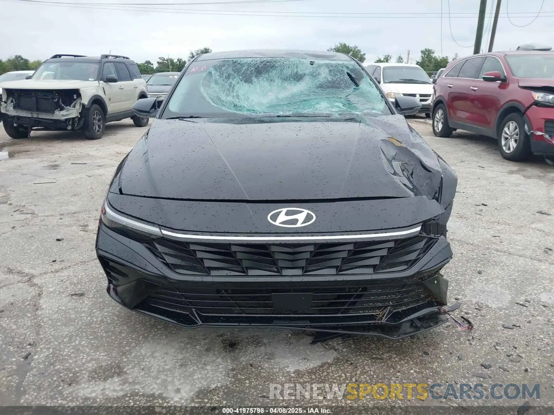 12 Photograph of a damaged car KMHLN4DJ1RU101557 HYUNDAI ELANTRA HYBRID 2024