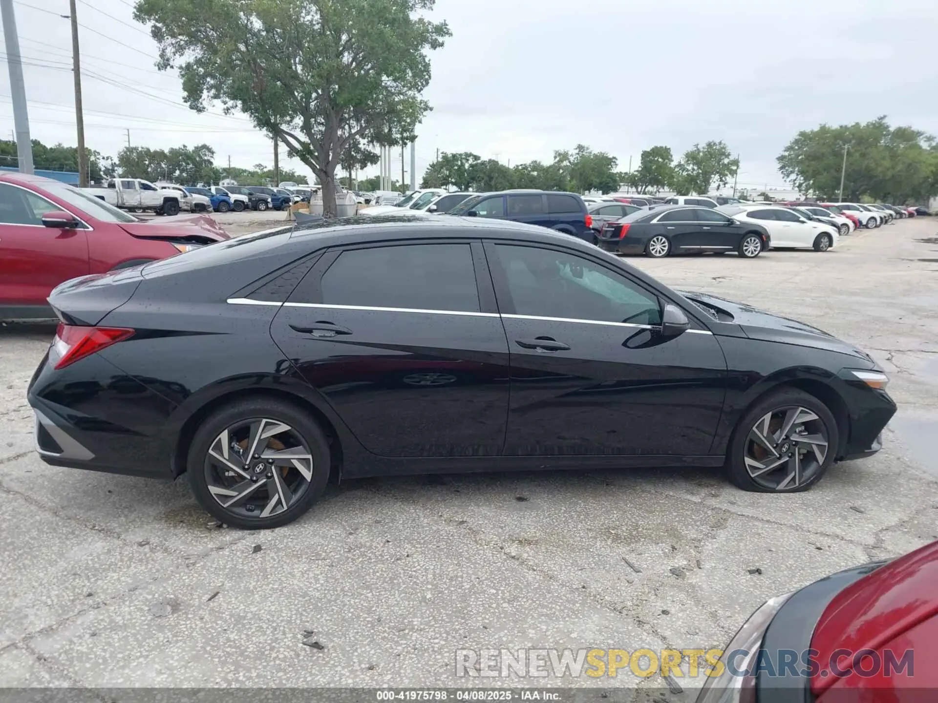 13 Photograph of a damaged car KMHLN4DJ1RU101557 HYUNDAI ELANTRA HYBRID 2024