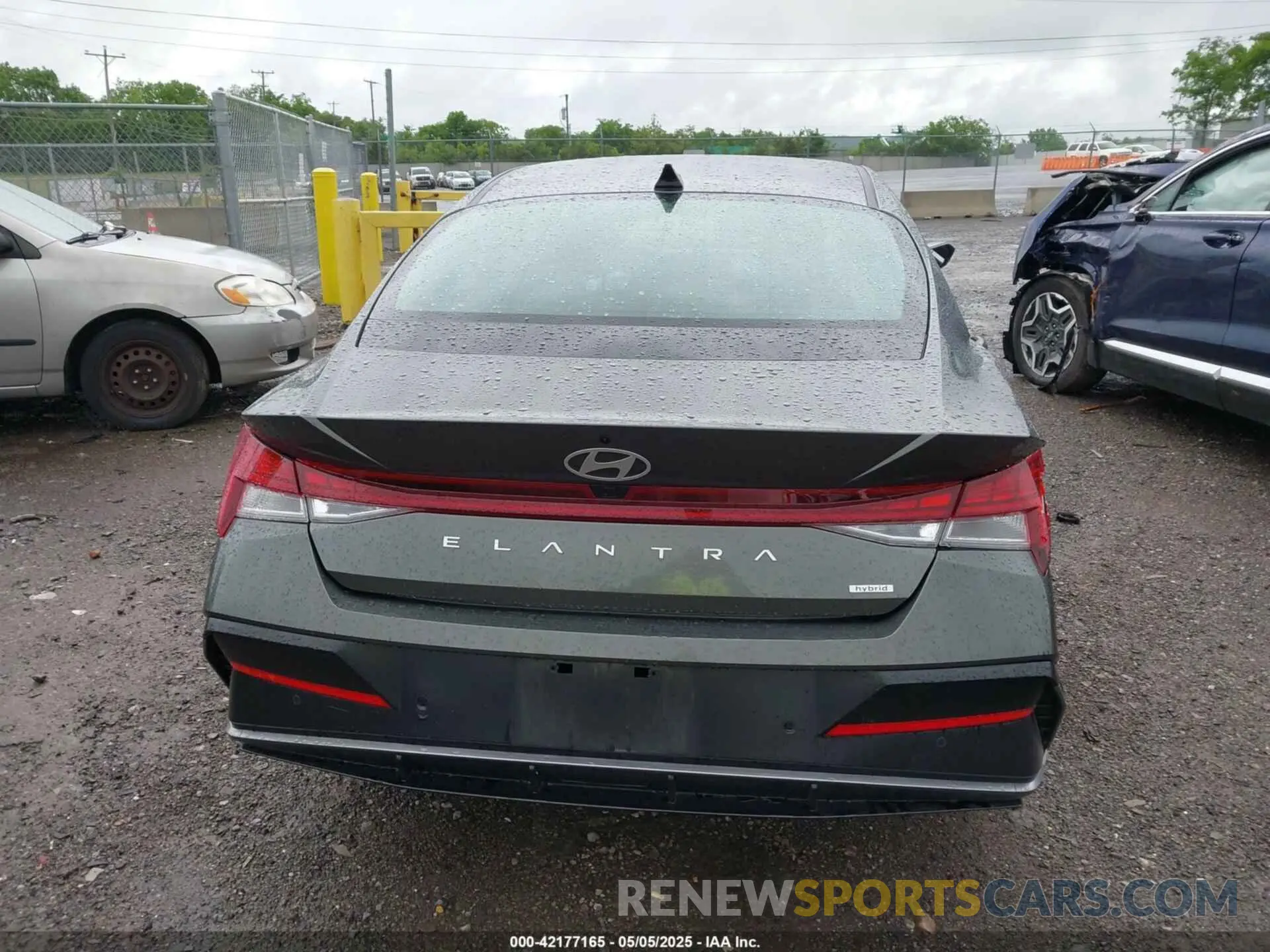 15 Photograph of a damaged car KMHLN4DJ2RU105004 HYUNDAI ELANTRA HYBRID 2024