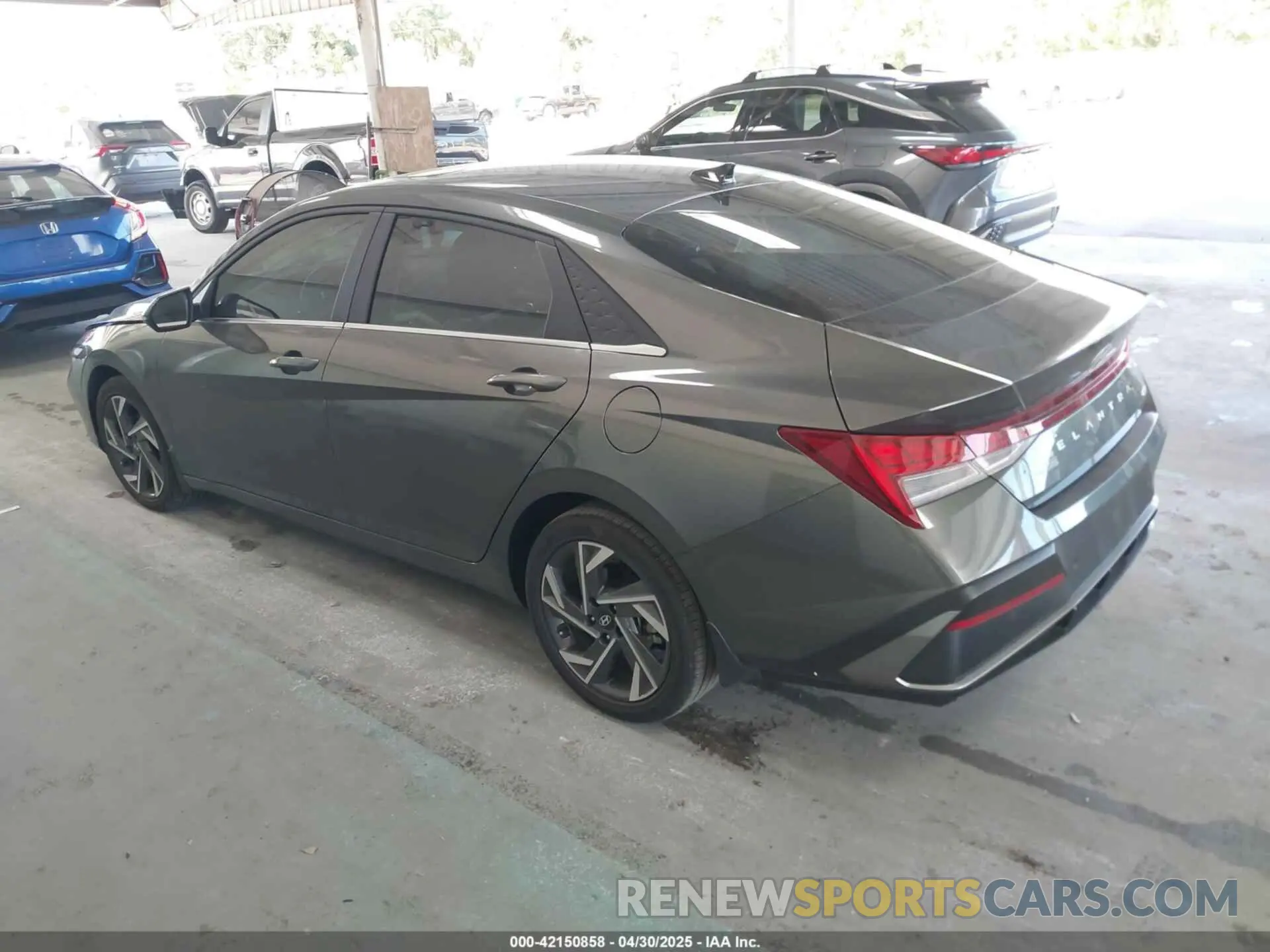 3 Photograph of a damaged car KMHLN4DJ2RU107190 HYUNDAI ELANTRA HYBRID 2024