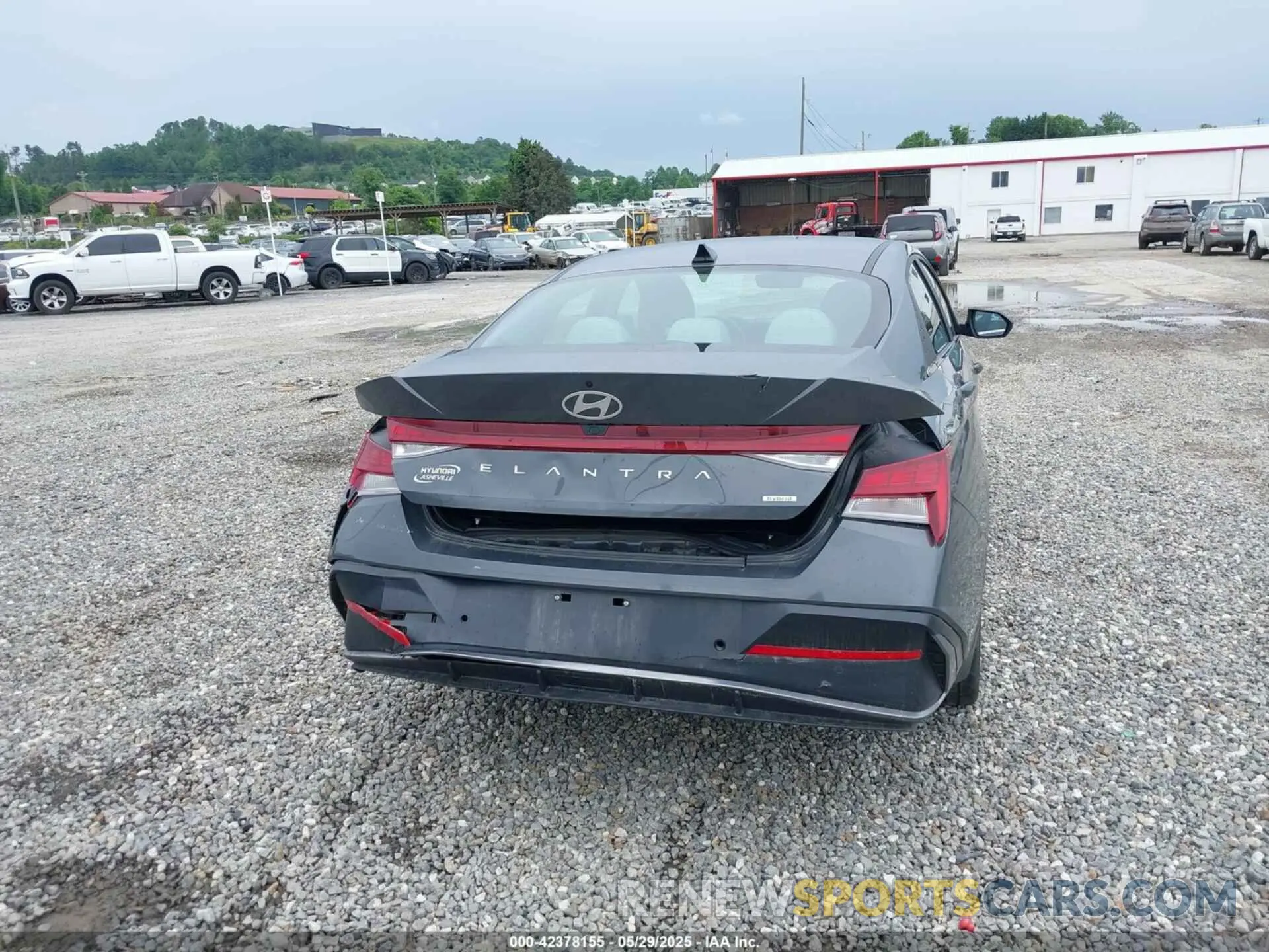 16 Photograph of a damaged car KMHLN4DJ2RU110848 HYUNDAI ELANTRA HYBRID 2024