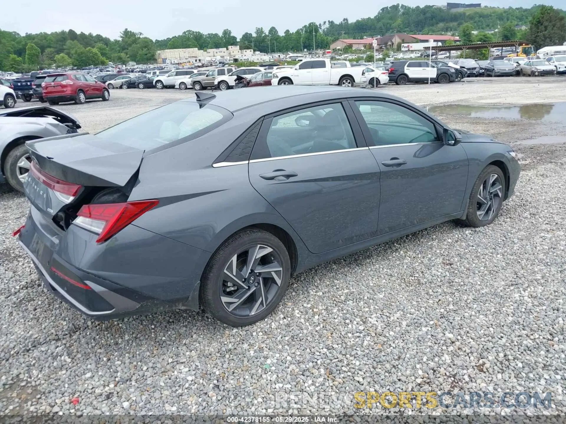 4 Photograph of a damaged car KMHLN4DJ2RU110848 HYUNDAI ELANTRA HYBRID 2024