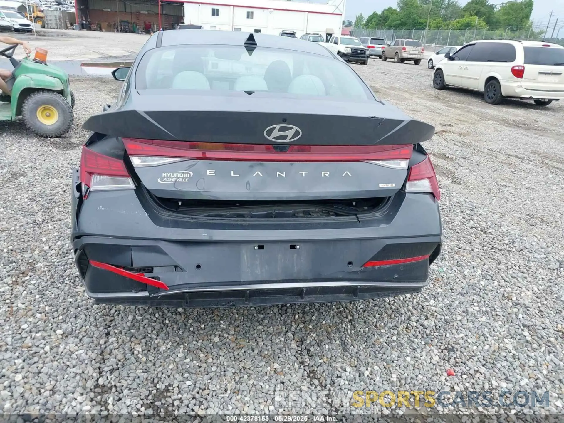 6 Photograph of a damaged car KMHLN4DJ2RU110848 HYUNDAI ELANTRA HYBRID 2024