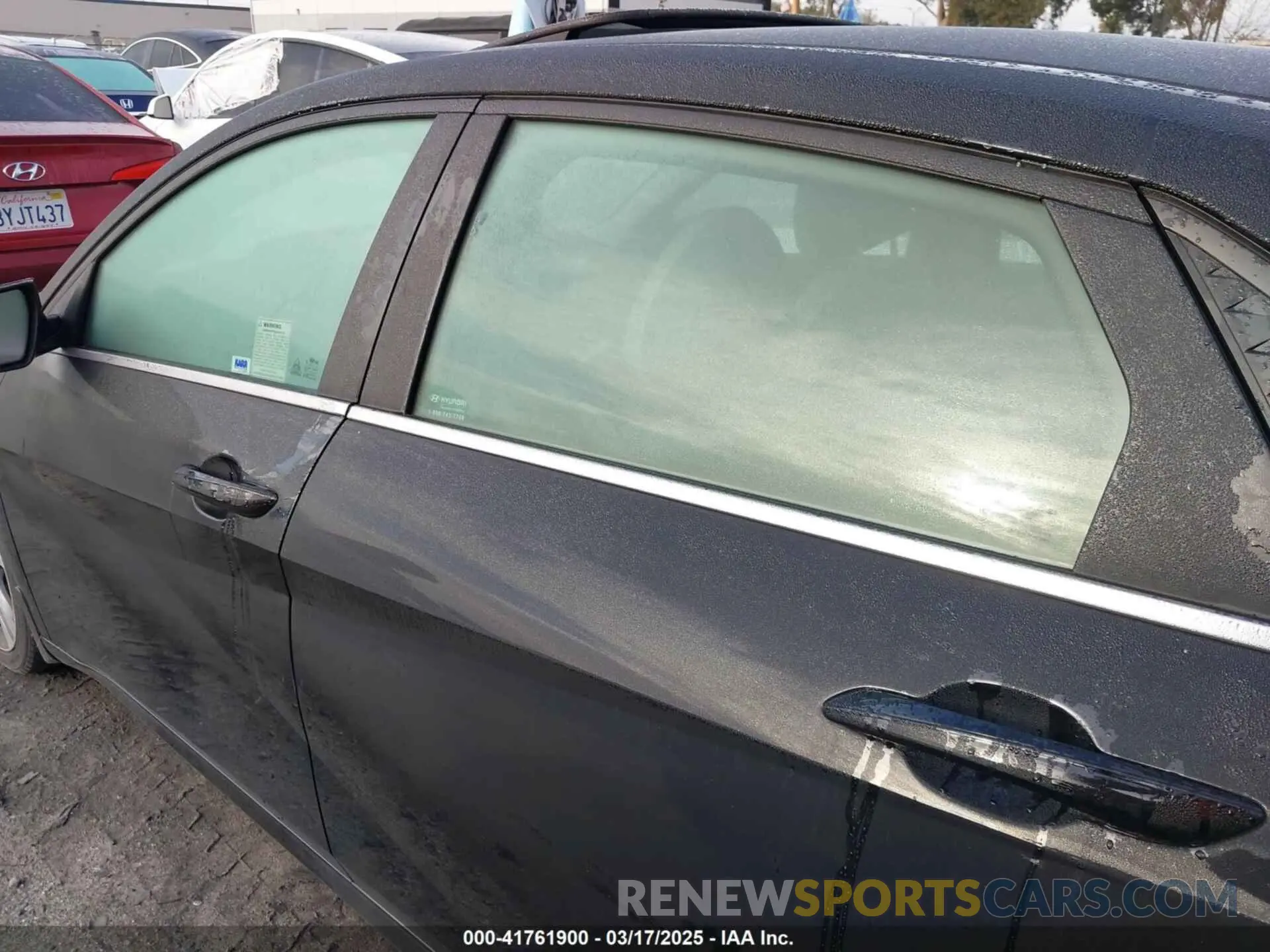 15 Photograph of a damaged car KMHLN4DJ3RU097253 HYUNDAI ELANTRA HYBRID 2024