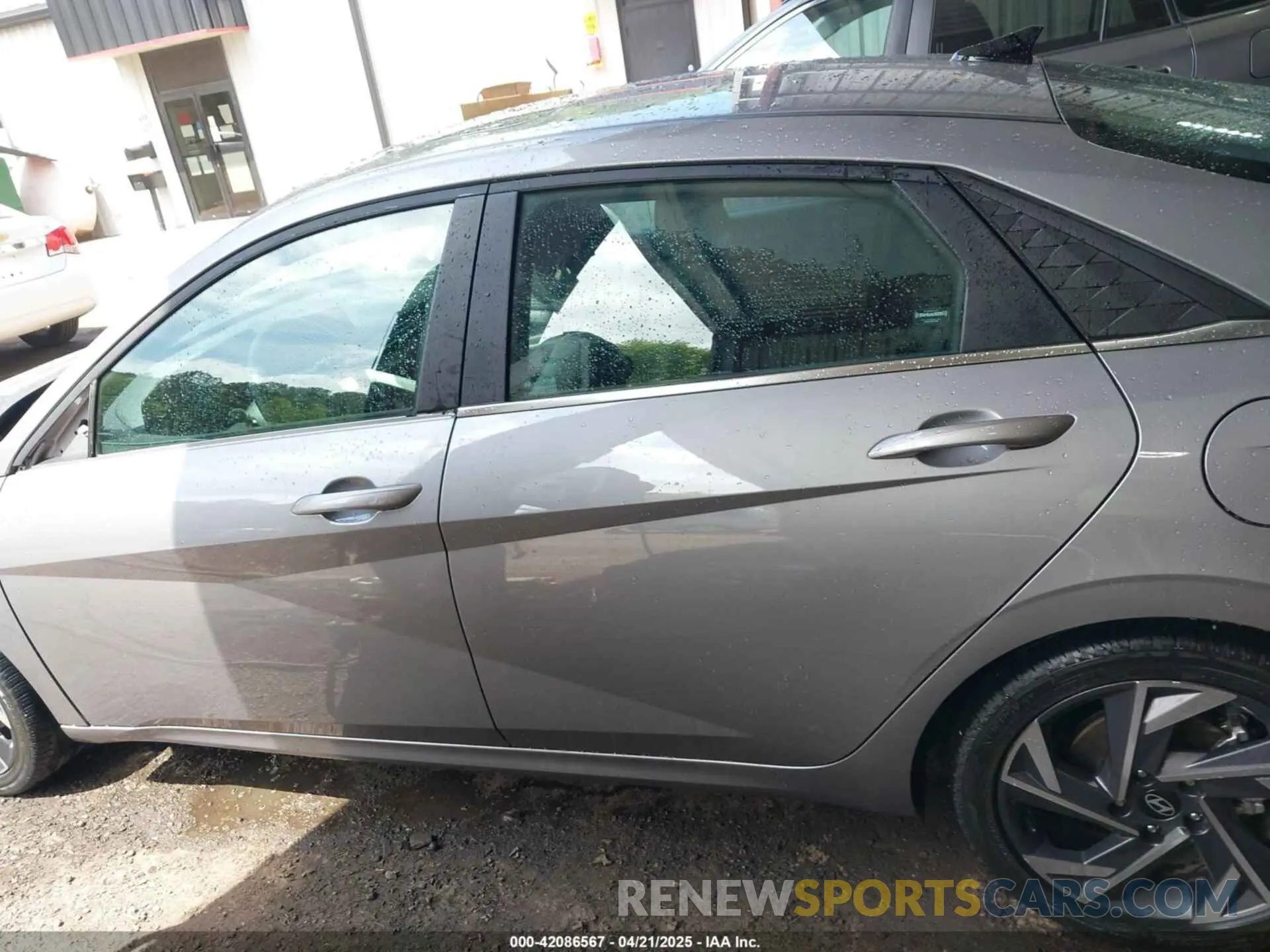 15 Photograph of a damaged car KMHLN4DJ4RU097410 HYUNDAI ELANTRA HYBRID 2024
