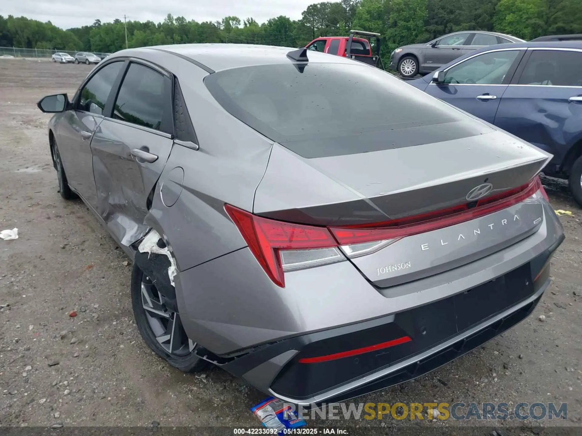 3 Photograph of a damaged car KMHLN4DJ6RU096808 HYUNDAI ELANTRA HYBRID 2024