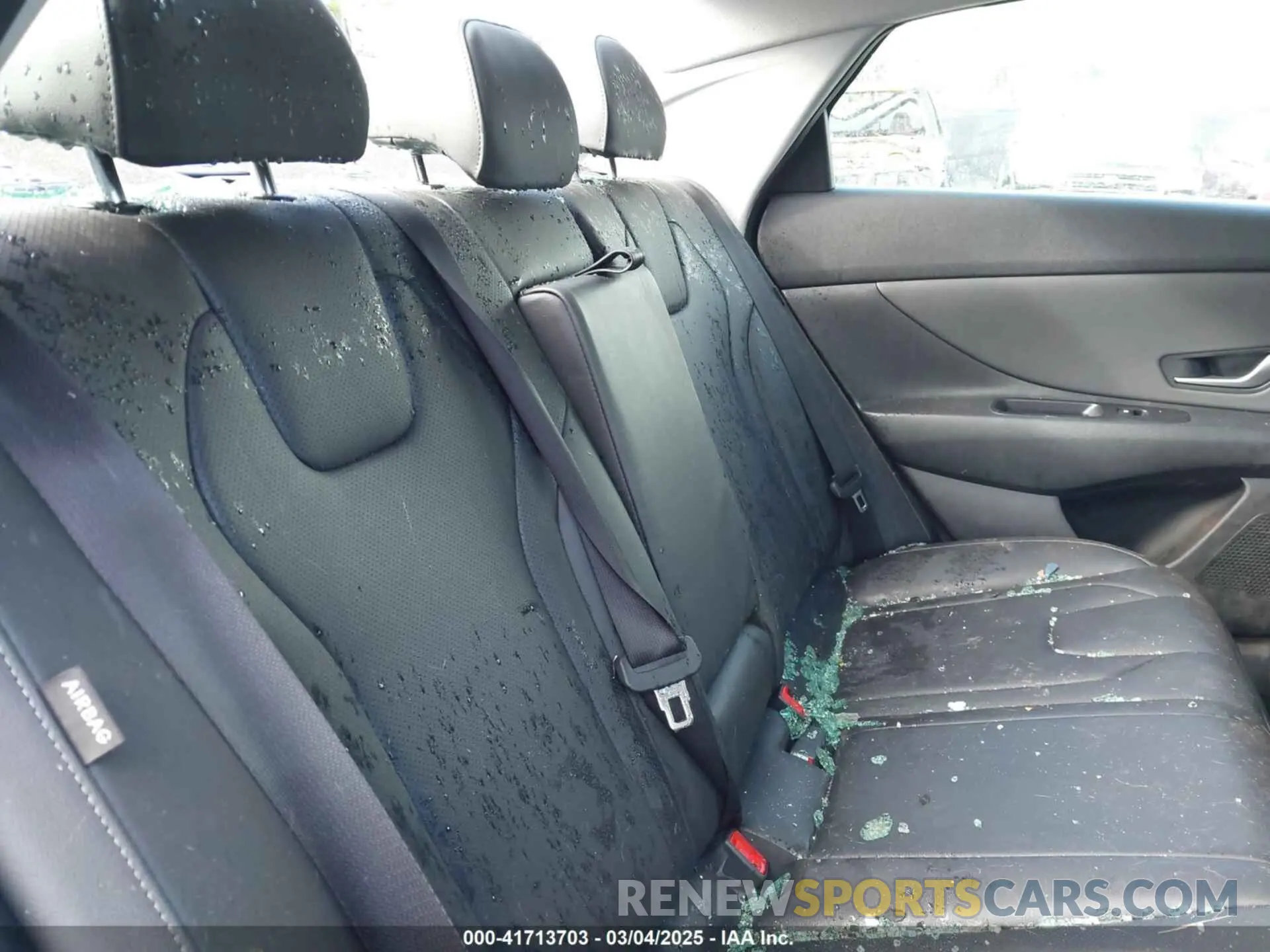 8 Photograph of a damaged car KMHLN4DJ9RU095877 HYUNDAI ELANTRA HYBRID 2024