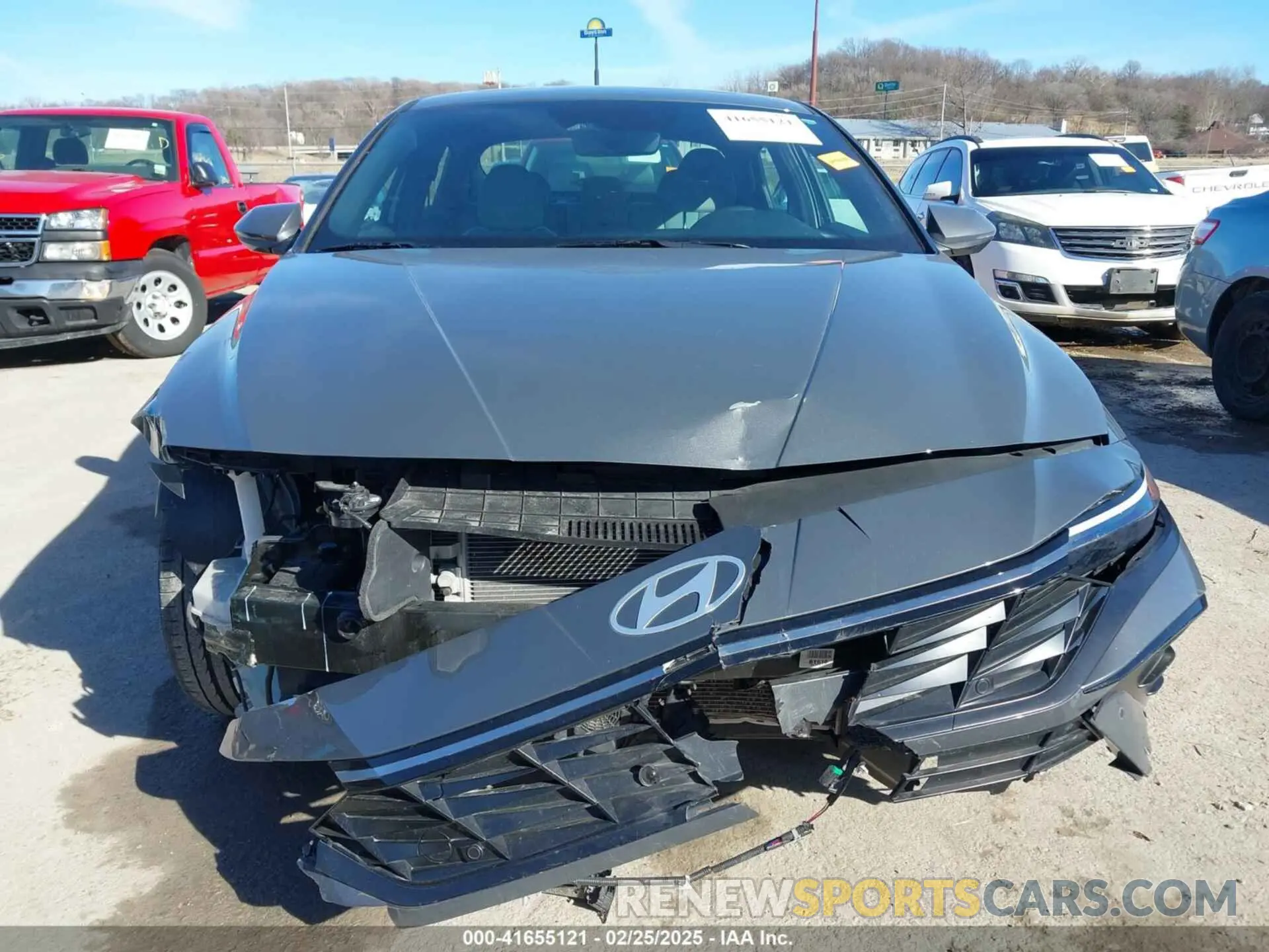 13 Photograph of a damaged car KMHLN4DJ9RU104111 HYUNDAI ELANTRA HYBRID 2024