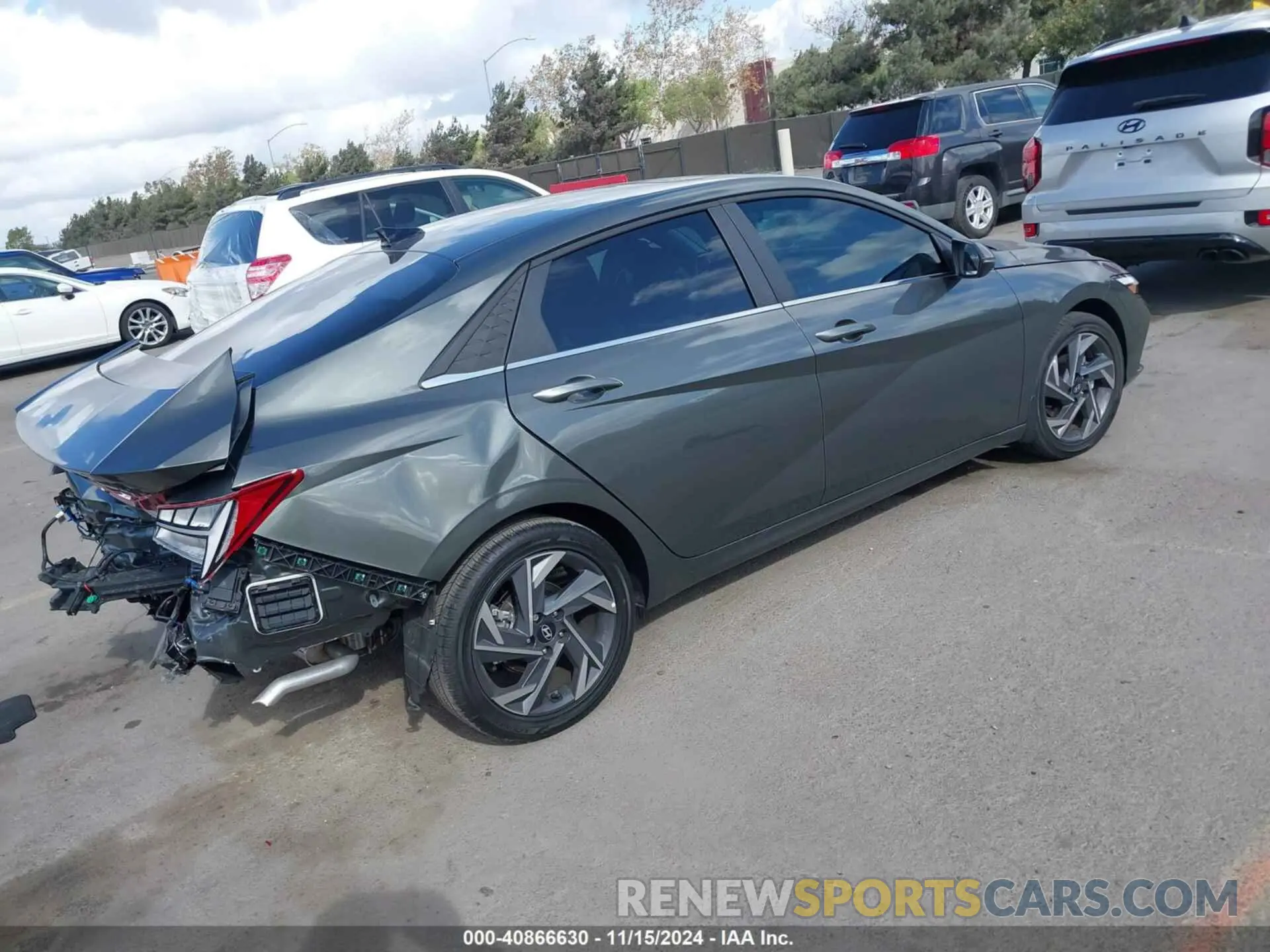 4 Photograph of a damaged car KMHLN4DJ9RU115772 HYUNDAI ELANTRA HYBRID 2024