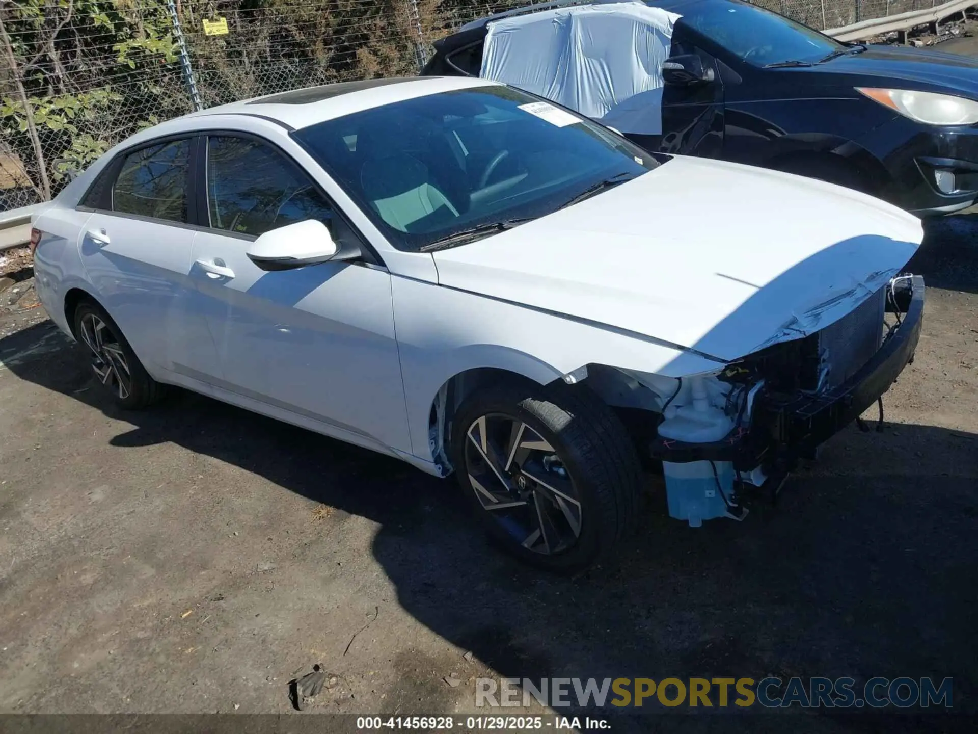 1 Photograph of a damaged car KMHLN4DJXRU118602 HYUNDAI ELANTRA HYBRID 2024