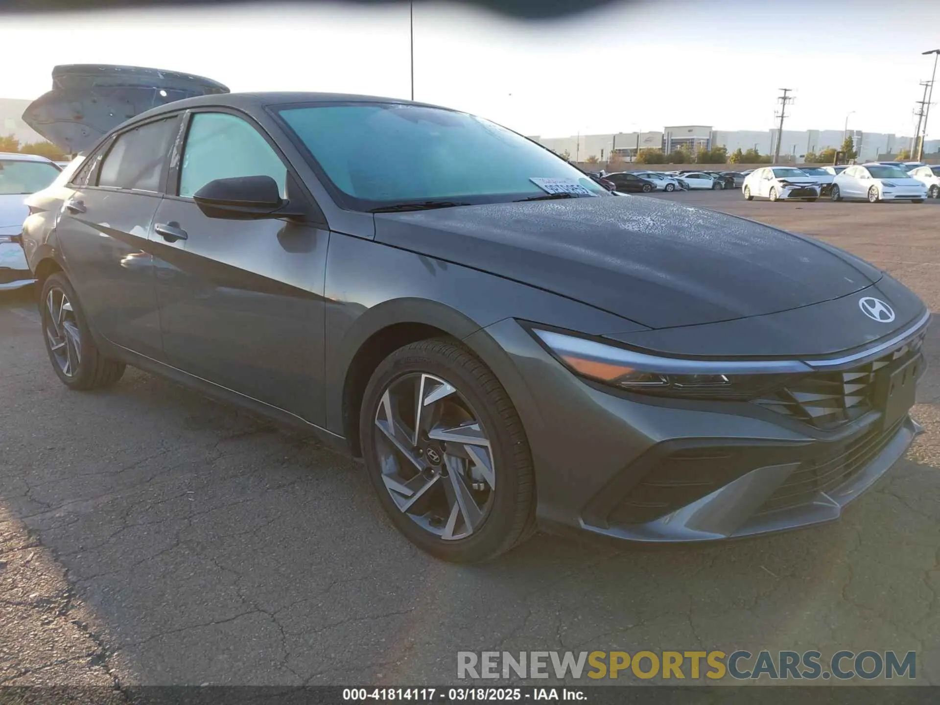 1 Photograph of a damaged car KMHLM4DJ9SU131219 HYUNDAI ELANTRA HYBRID 2025