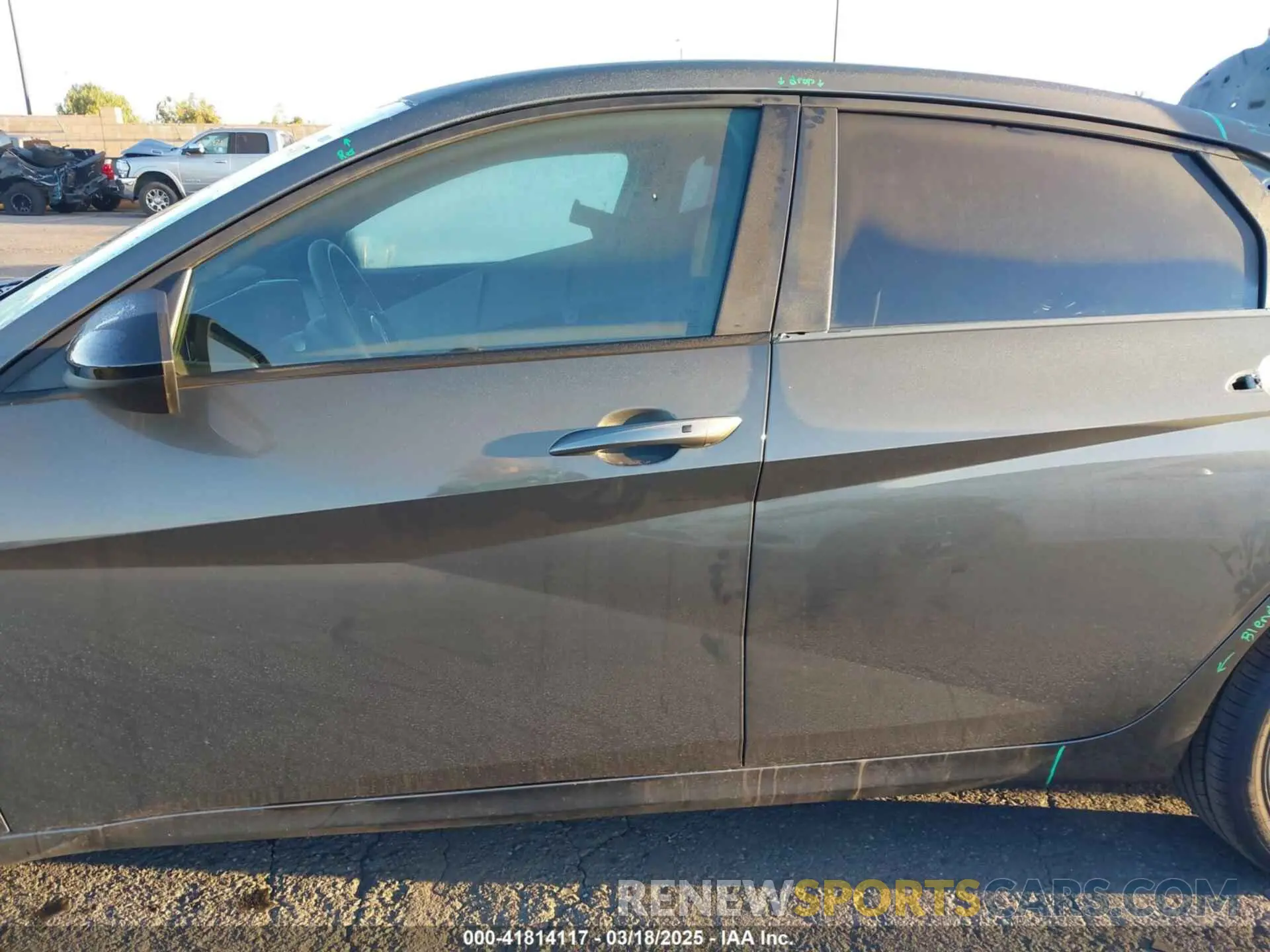 15 Photograph of a damaged car KMHLM4DJ9SU131219 HYUNDAI ELANTRA HYBRID 2025