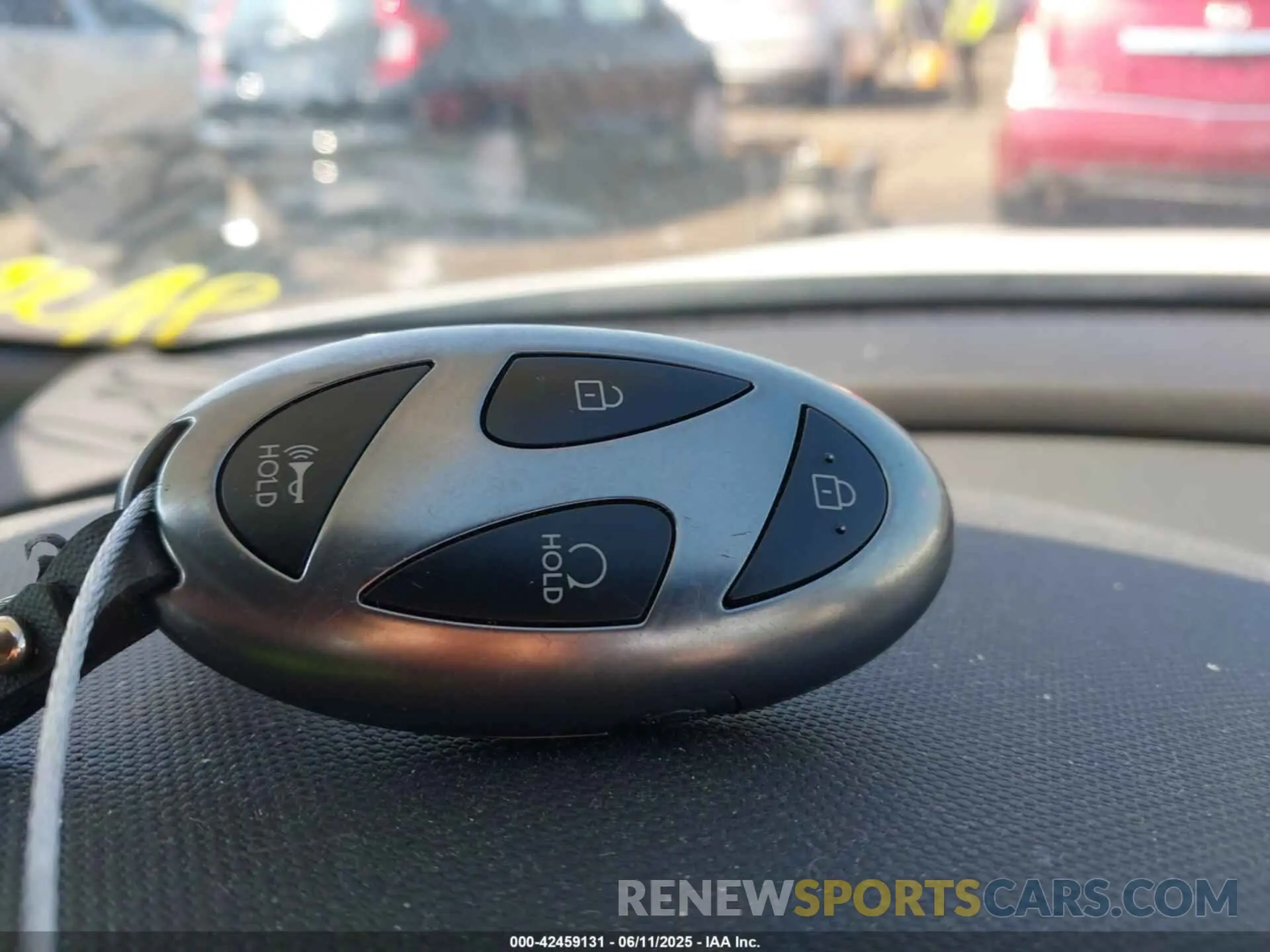 11 Photograph of a damaged car KMHLN4DJ3SU132394 HYUNDAI ELANTRA HYBRID 2025