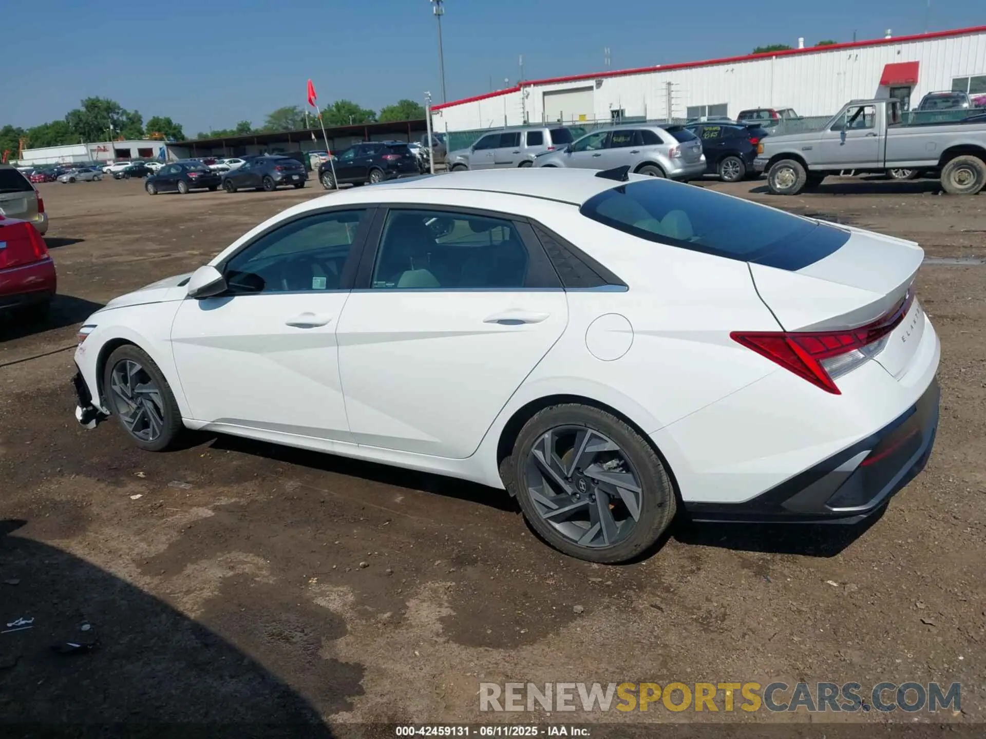 14 Photograph of a damaged car KMHLN4DJ3SU132394 HYUNDAI ELANTRA HYBRID 2025