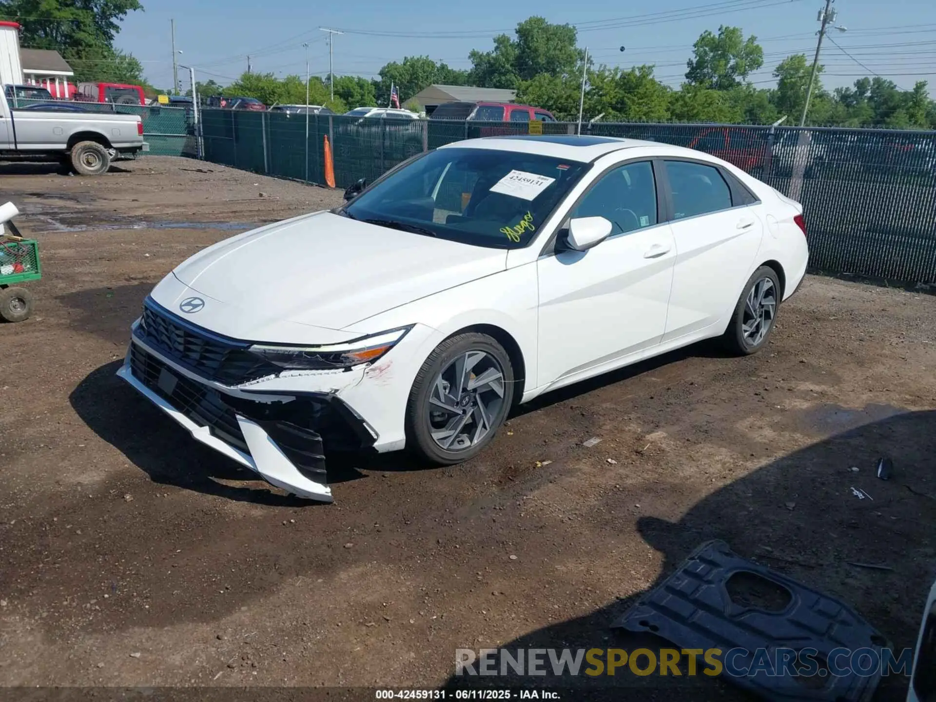2 Photograph of a damaged car KMHLN4DJ3SU132394 HYUNDAI ELANTRA HYBRID 2025
