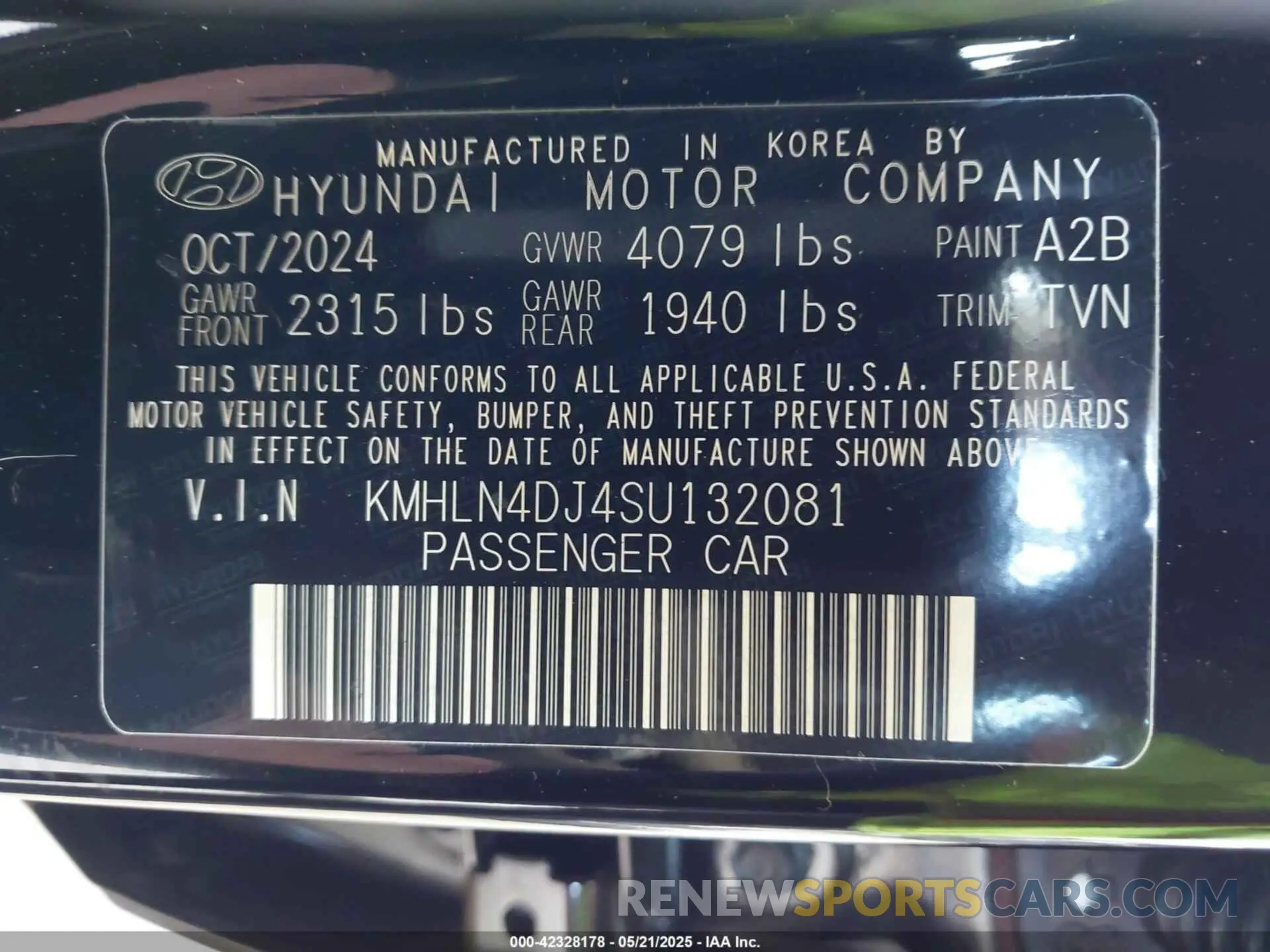 9 Photograph of a damaged car KMHLN4DJ4SU132081 HYUNDAI ELANTRA HYBRID 2025