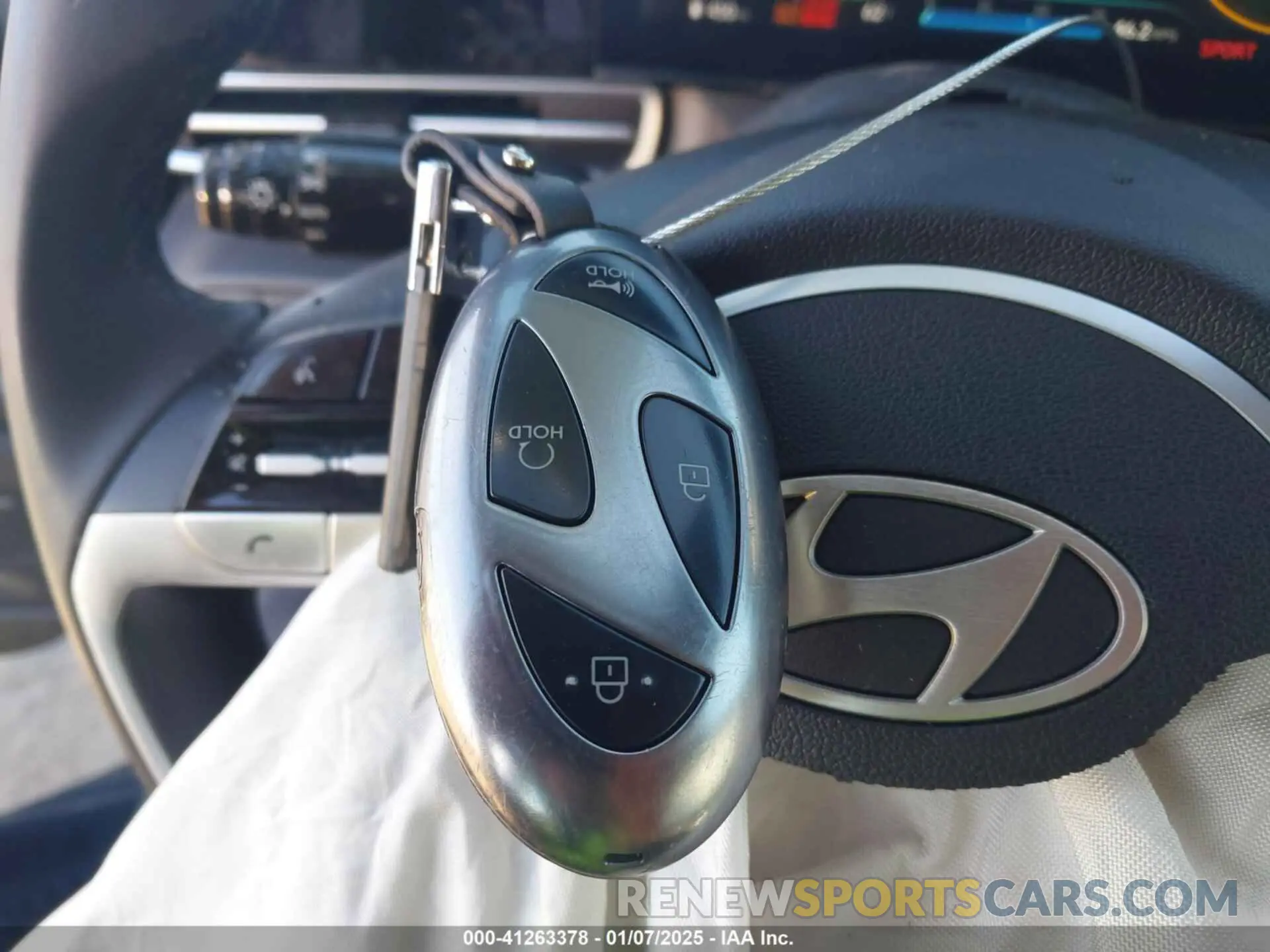 11 Photograph of a damaged car KMHLN4DJ5SU125916 HYUNDAI ELANTRA HYBRID 2025