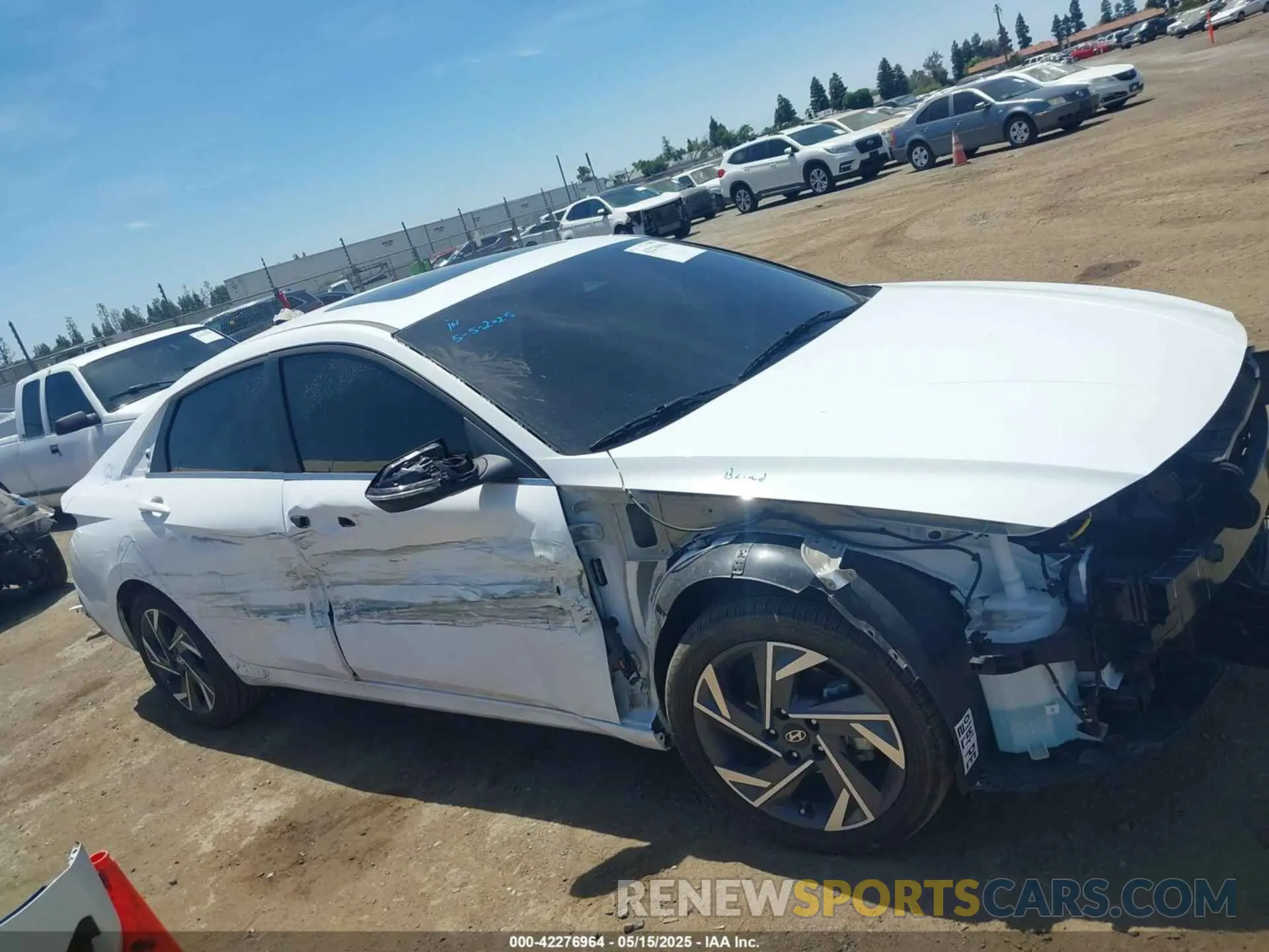 14 Photograph of a damaged car KMHLN4DJ6SU137508 HYUNDAI ELANTRA HYBRID 2025