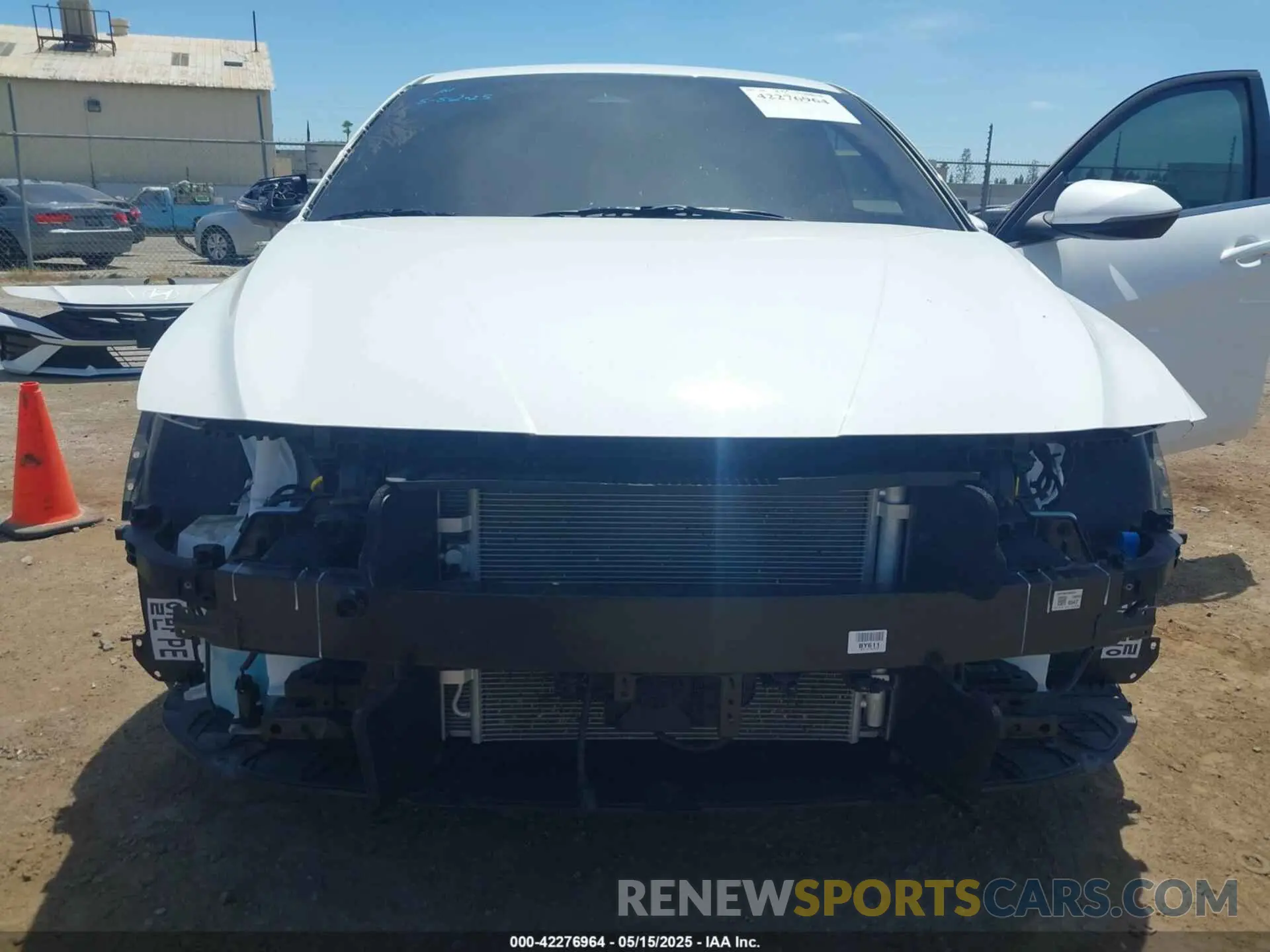 18 Photograph of a damaged car KMHLN4DJ6SU137508 HYUNDAI ELANTRA HYBRID 2025