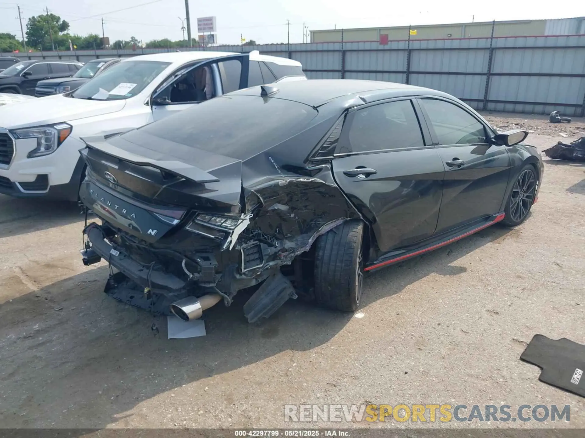 4 Photograph of a damaged car KMHLW4AK6NU005962 HYUNDAI ELANTRA N 2022