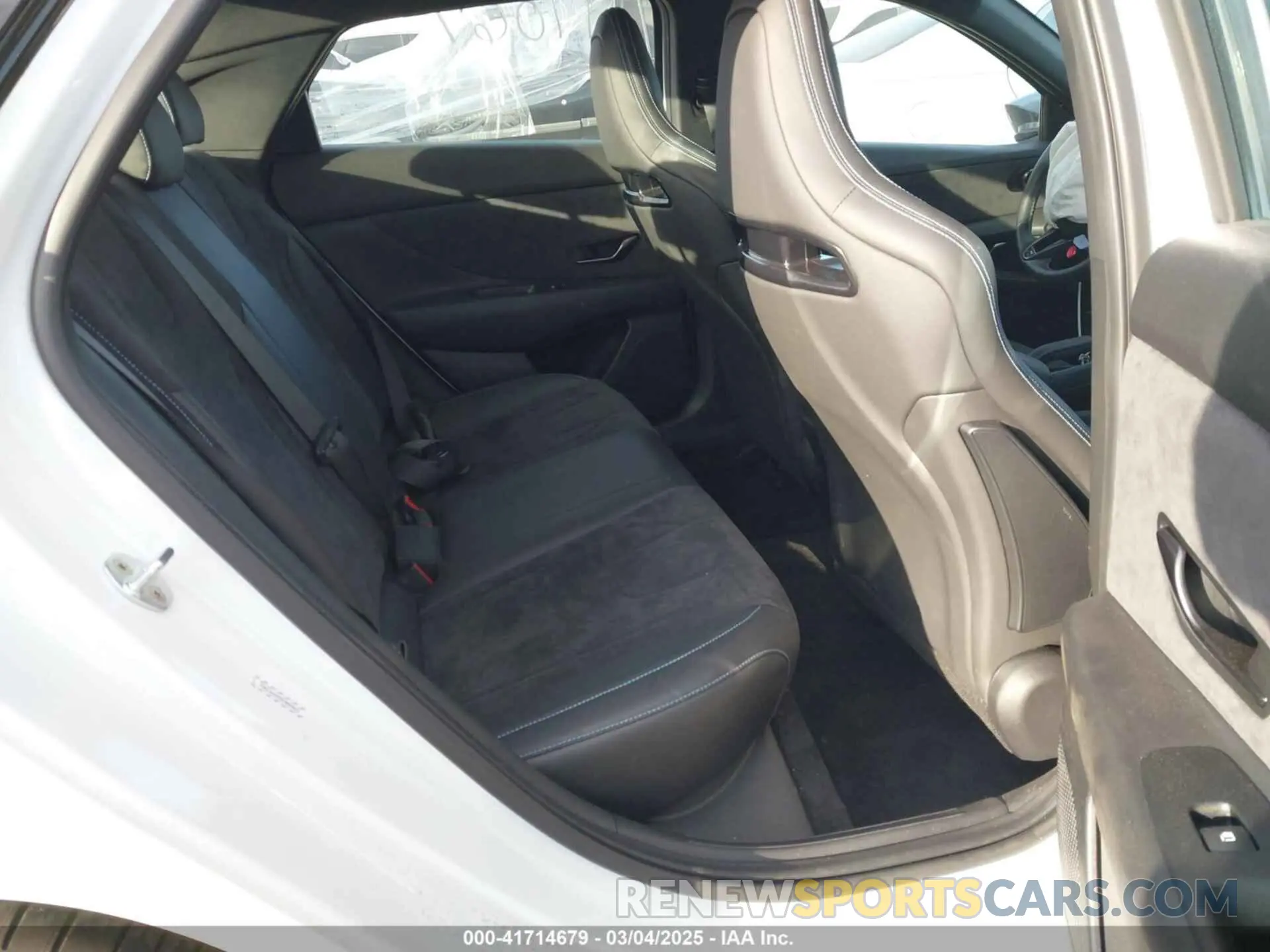 8 Photograph of a damaged car KMHLW4AK6NU008649 HYUNDAI ELANTRA N 2022