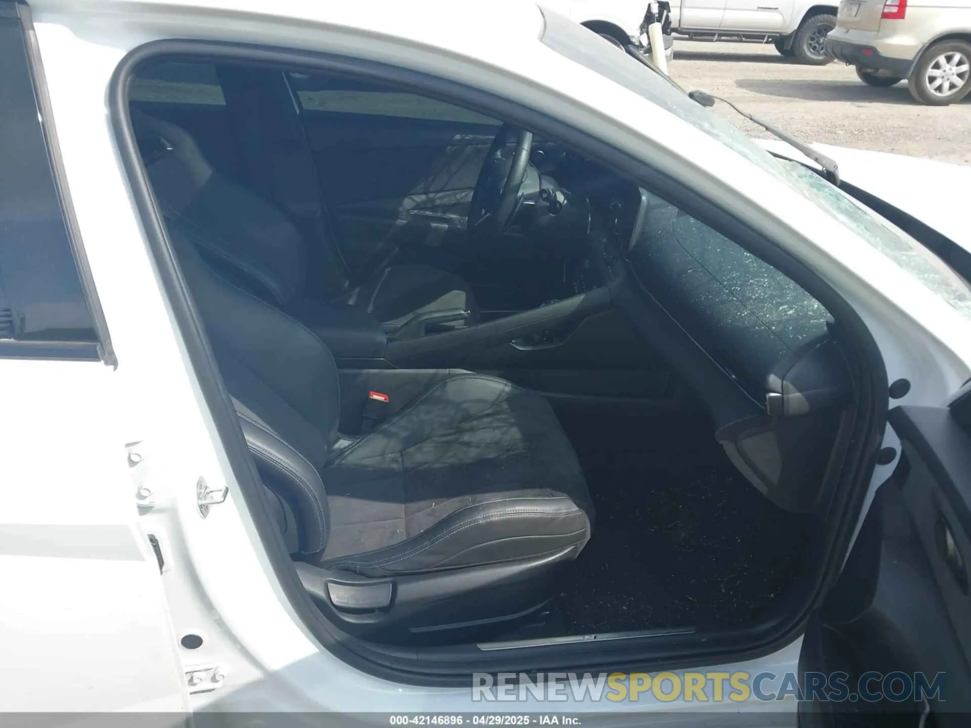 5 Photograph of a damaged car KMHLW4AK8NU007695 HYUNDAI ELANTRA N 2022
