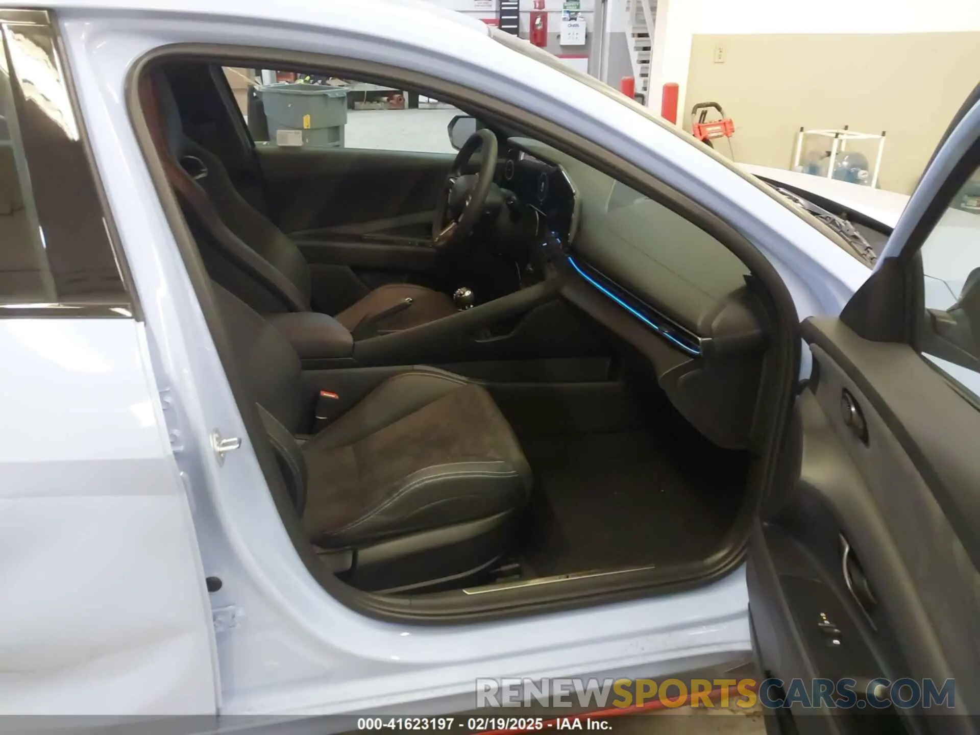 5 Photograph of a damaged car KMHLW4DK5SU026714 HYUNDAI ELANTRA N 2025