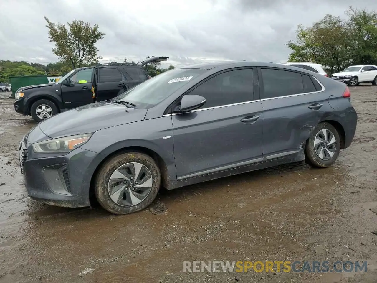 1 Photograph of a damaged car KMHC75LC4HU020456 HYUNDAI IONIQ 2017