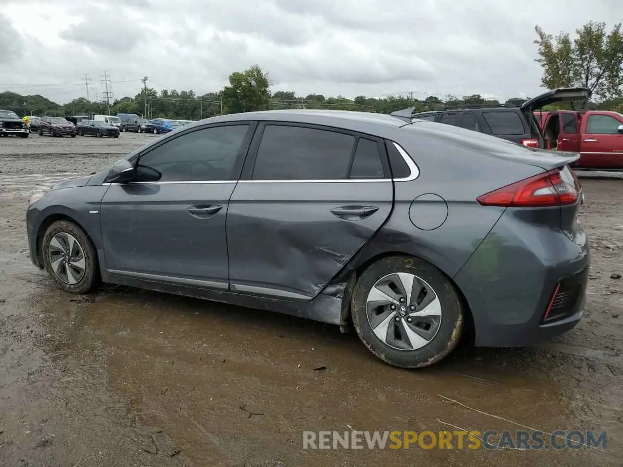 2 Photograph of a damaged car KMHC75LC4HU020456 HYUNDAI IONIQ 2017