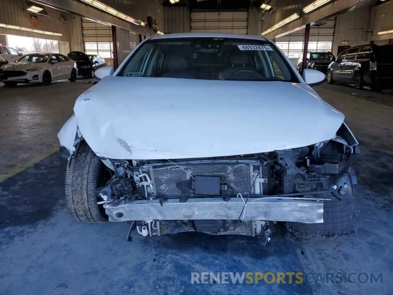 5 Photograph of a damaged car KMHC05LC5KU155523 HYUNDAI IONIQ 2019