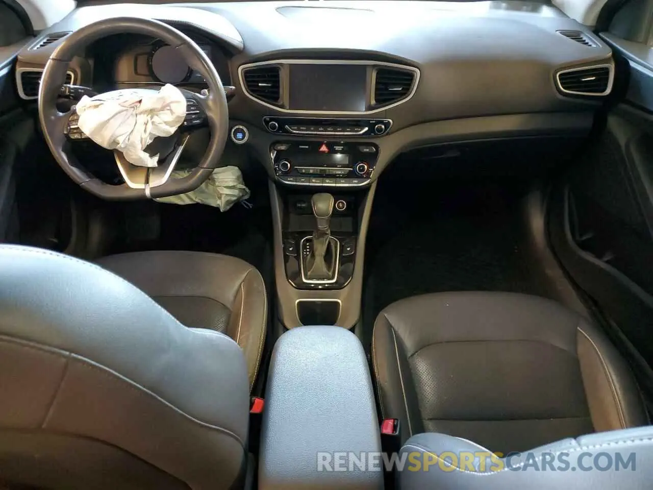 8 Photograph of a damaged car KMHC05LC5KU155523 HYUNDAI IONIQ 2019