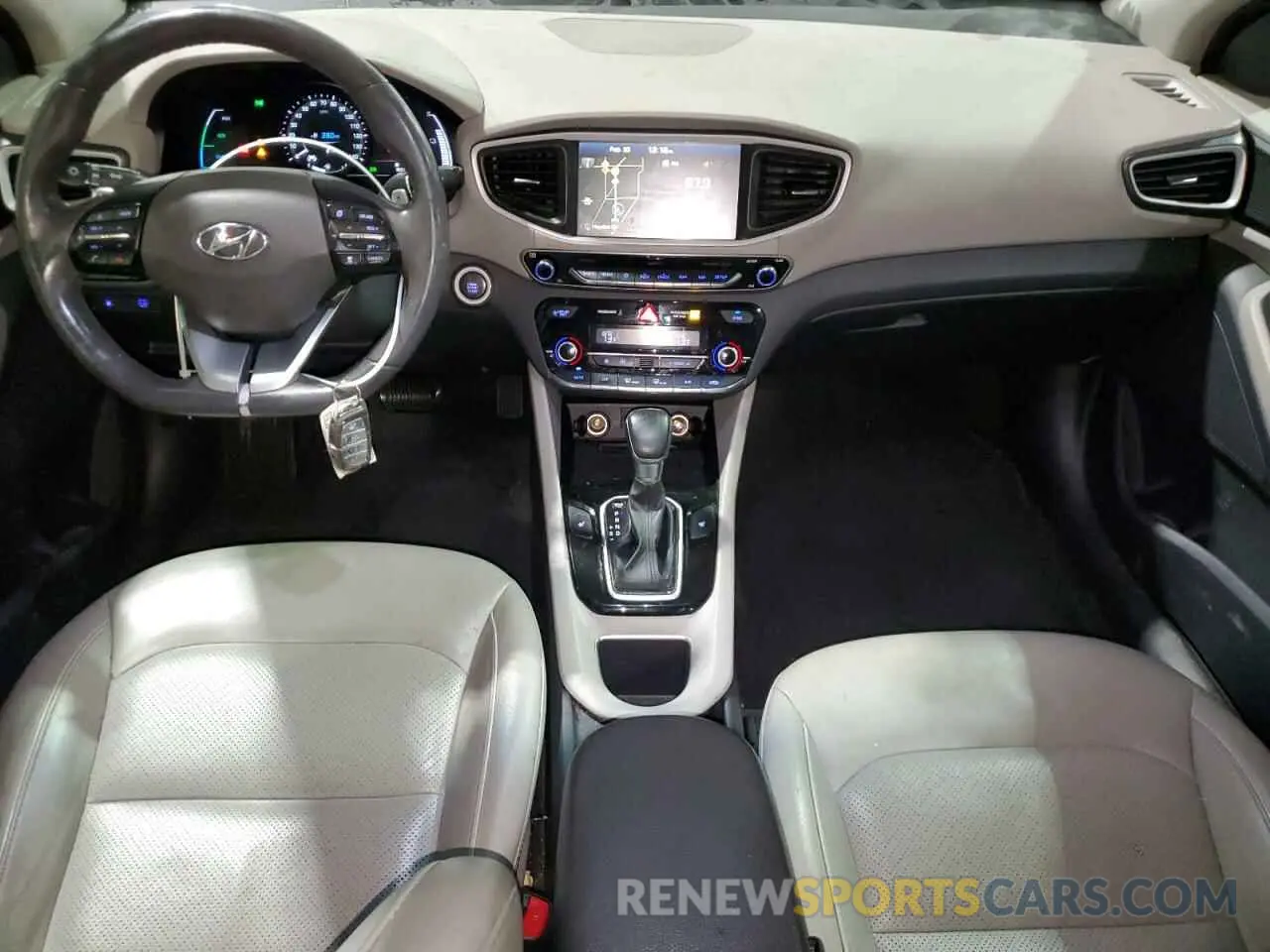 8 Photograph of a damaged car KMHC05LC6KU107660 HYUNDAI IONIQ 2019