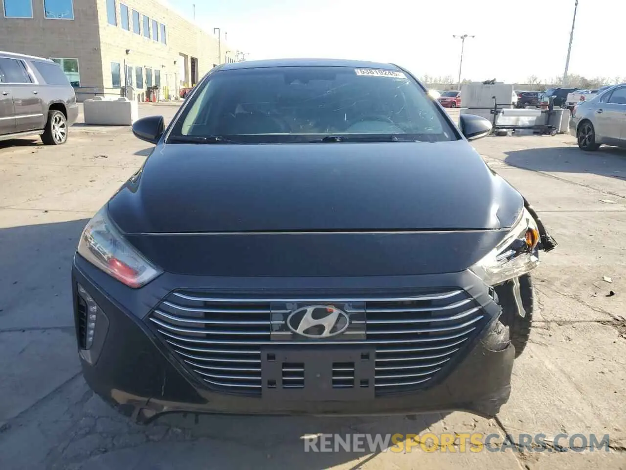 5 Photograph of a damaged car KMHC05LC7KU114844 HYUNDAI IONIQ 2019