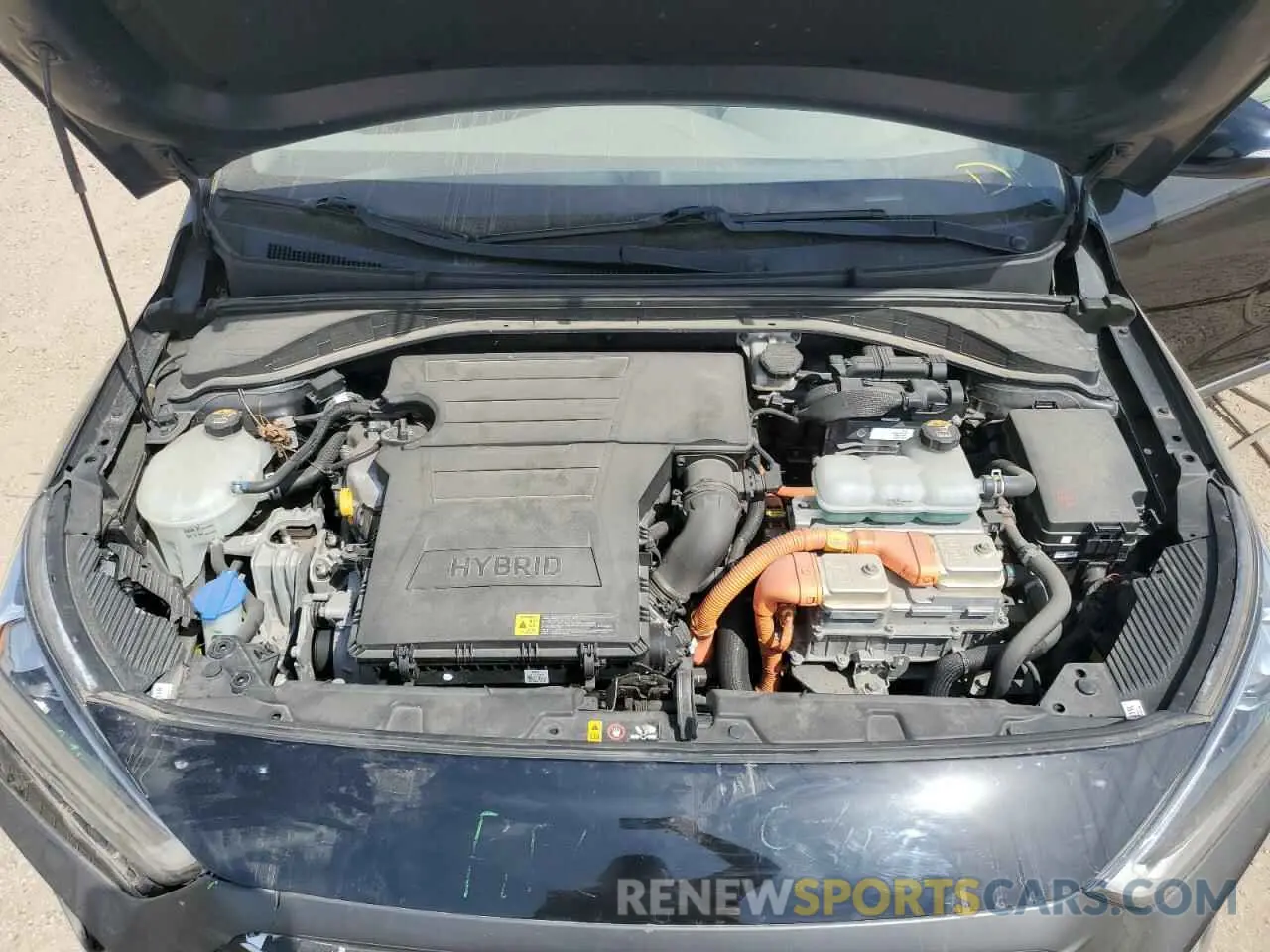 11 Photograph of a damaged car KMHC05LC8KU115422 HYUNDAI IONIQ 2019