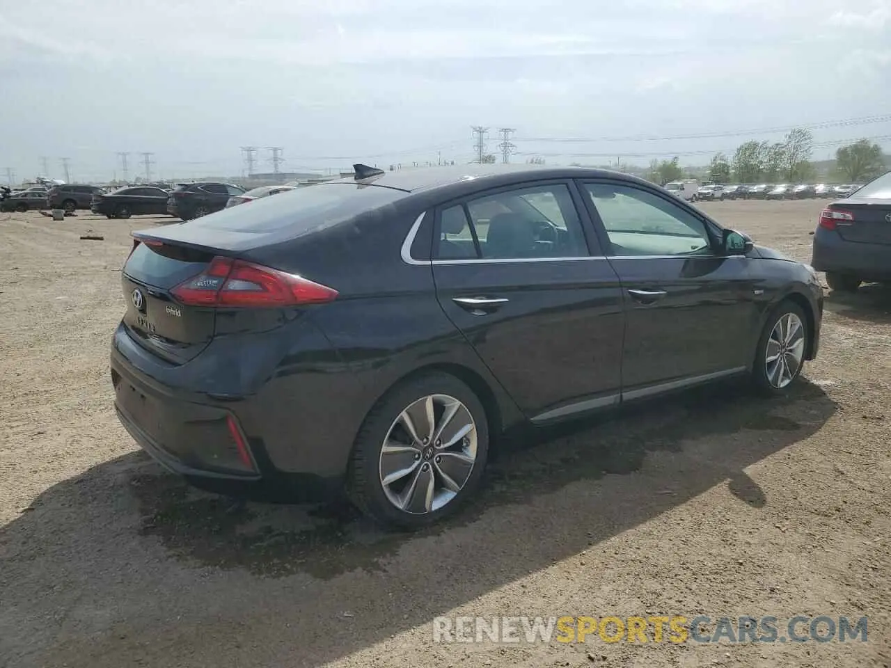 3 Photograph of a damaged car KMHC05LC8KU115422 HYUNDAI IONIQ 2019